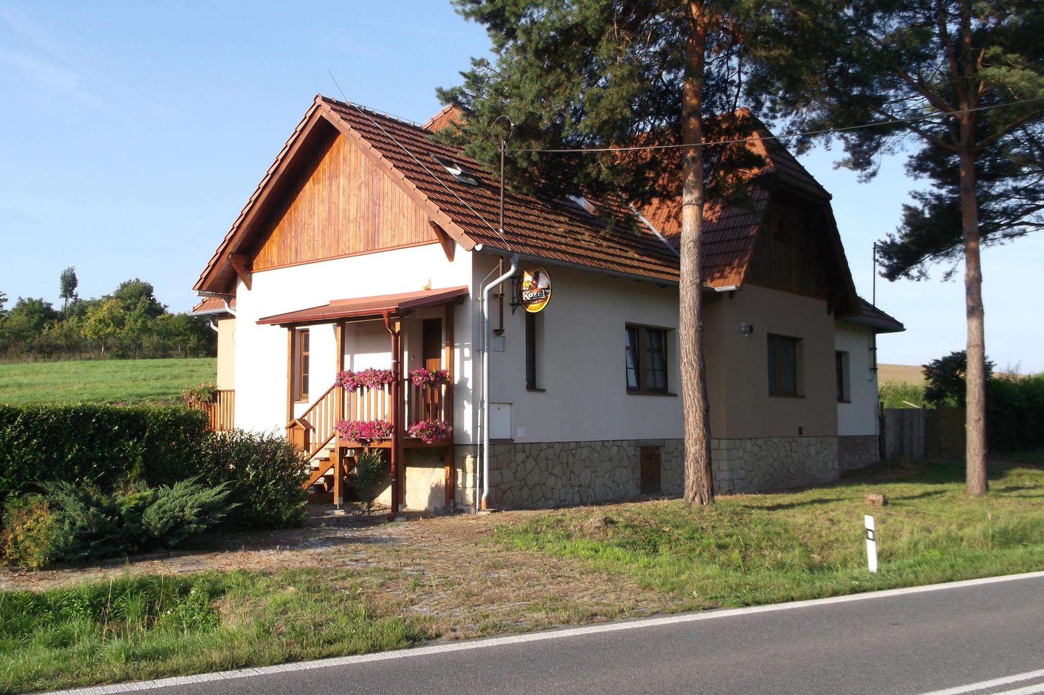 Motorest Na Hájence