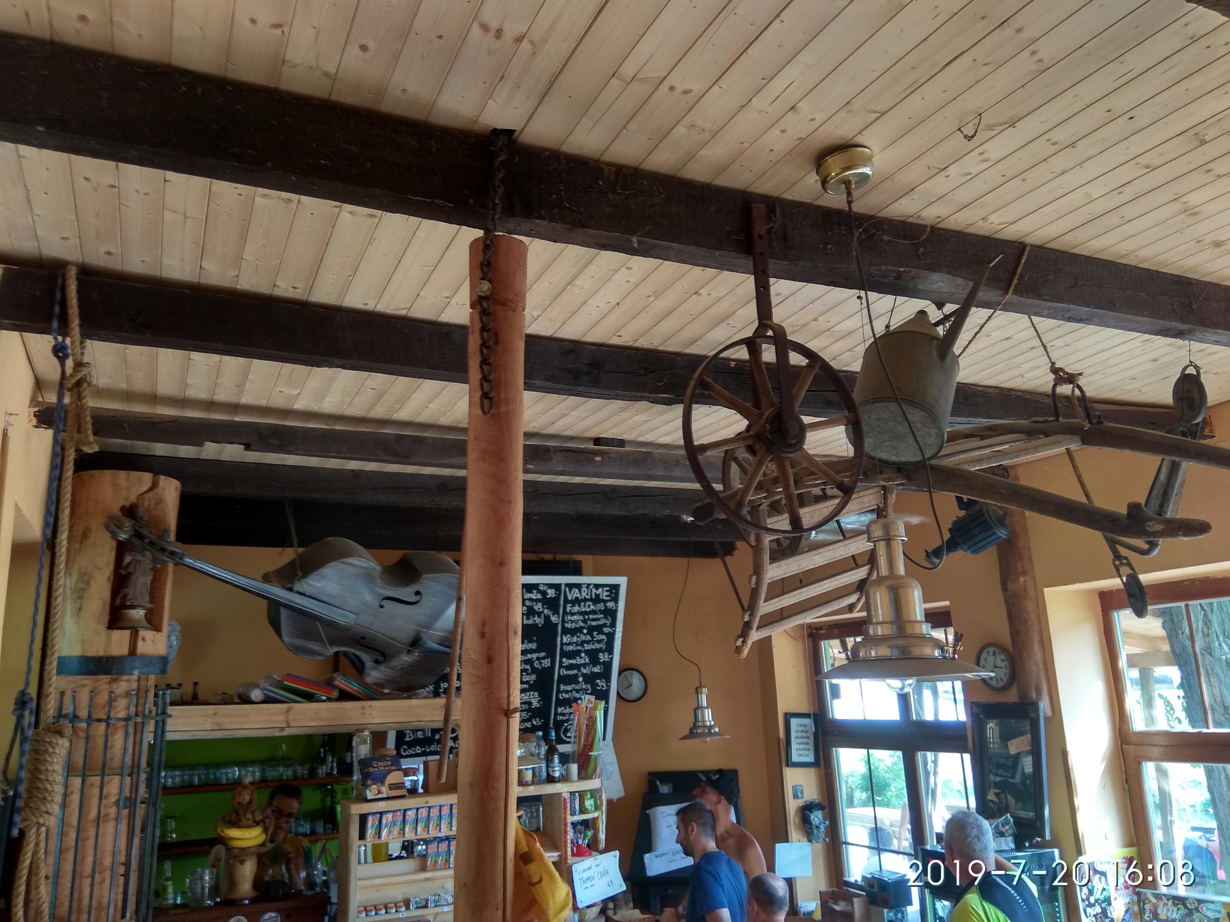 Restaurace U Obří hlavy foto 4