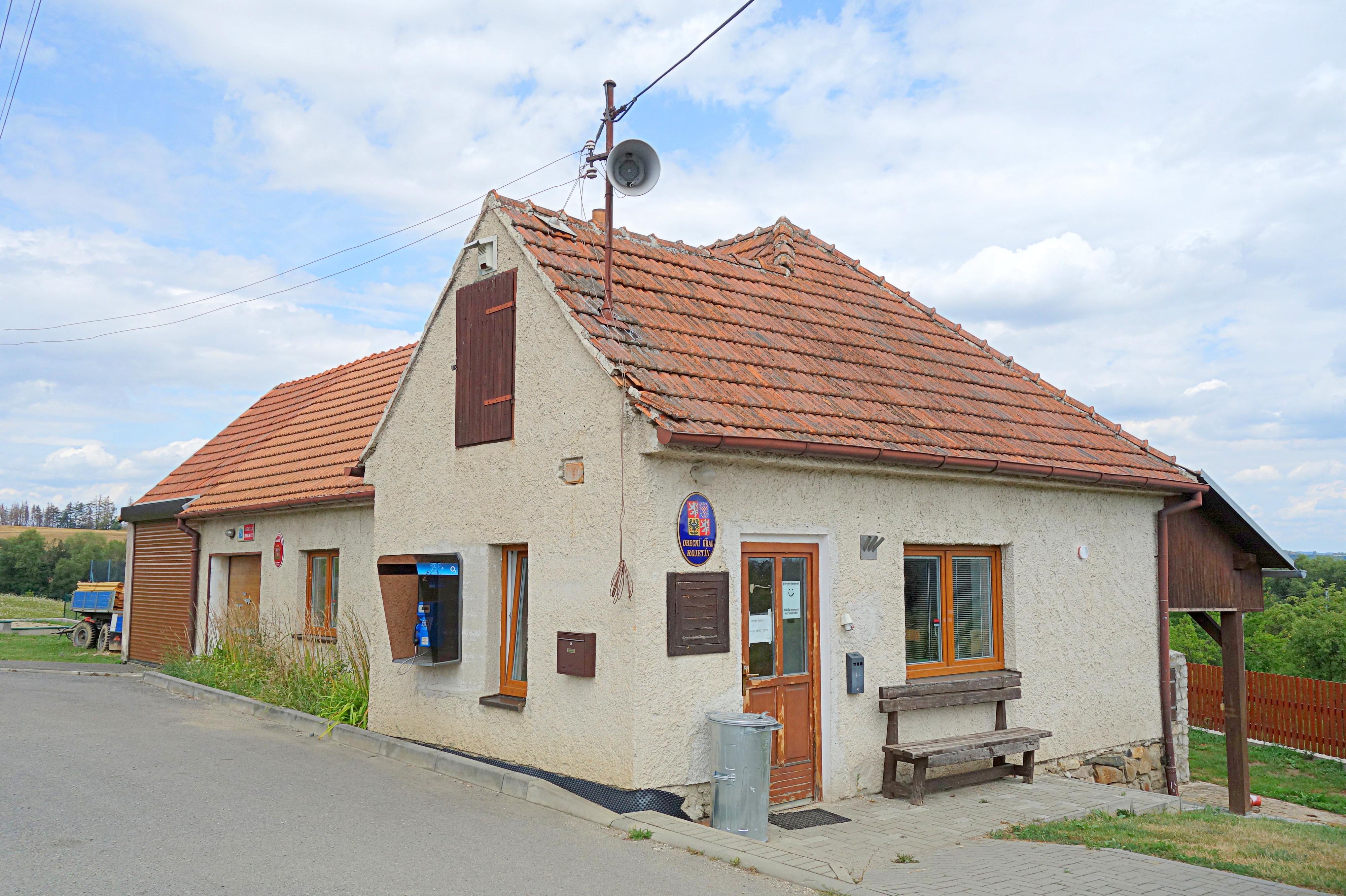 Rojetín - obecní úřad
