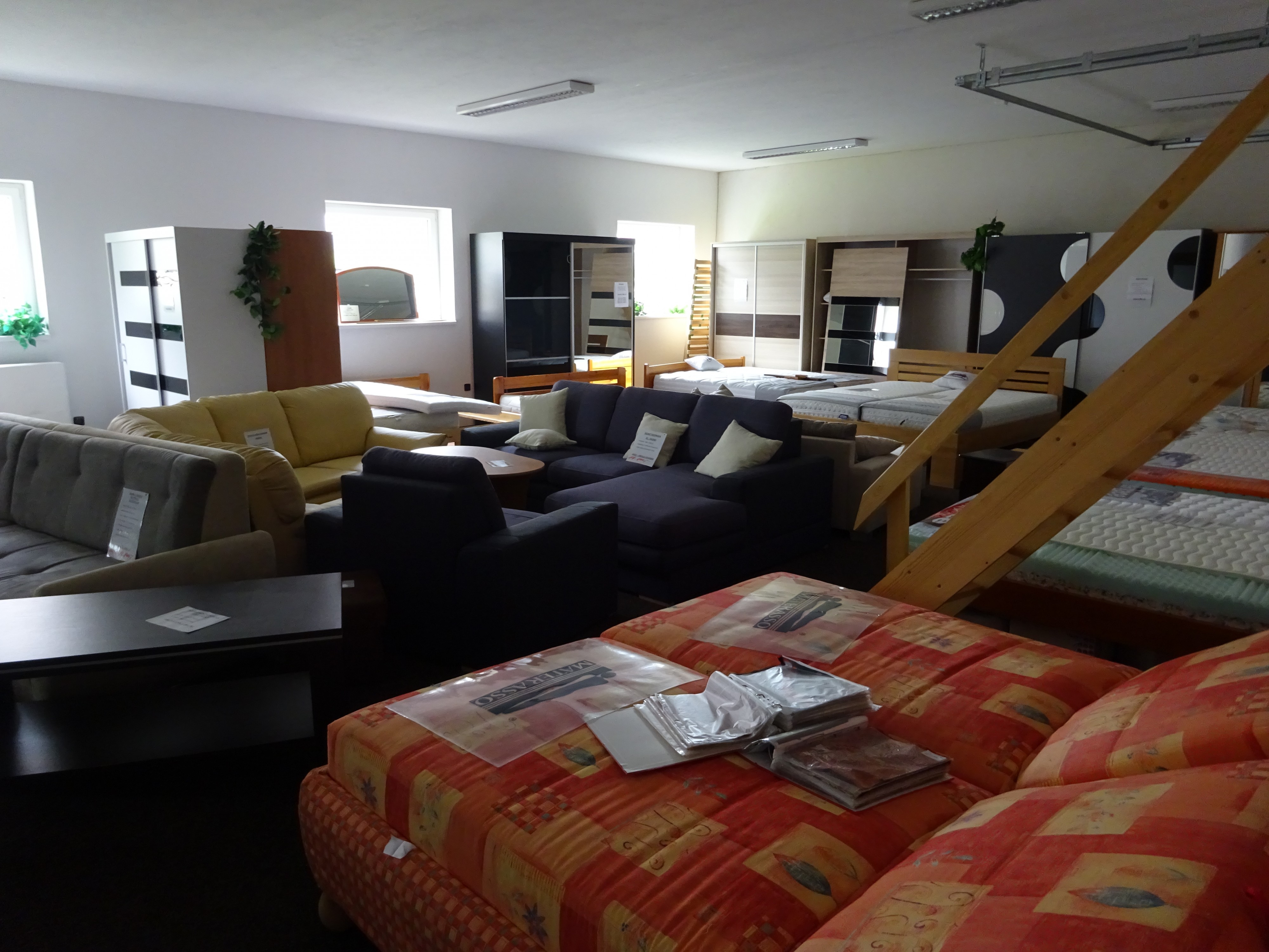 Nábytek Olešná foto 2