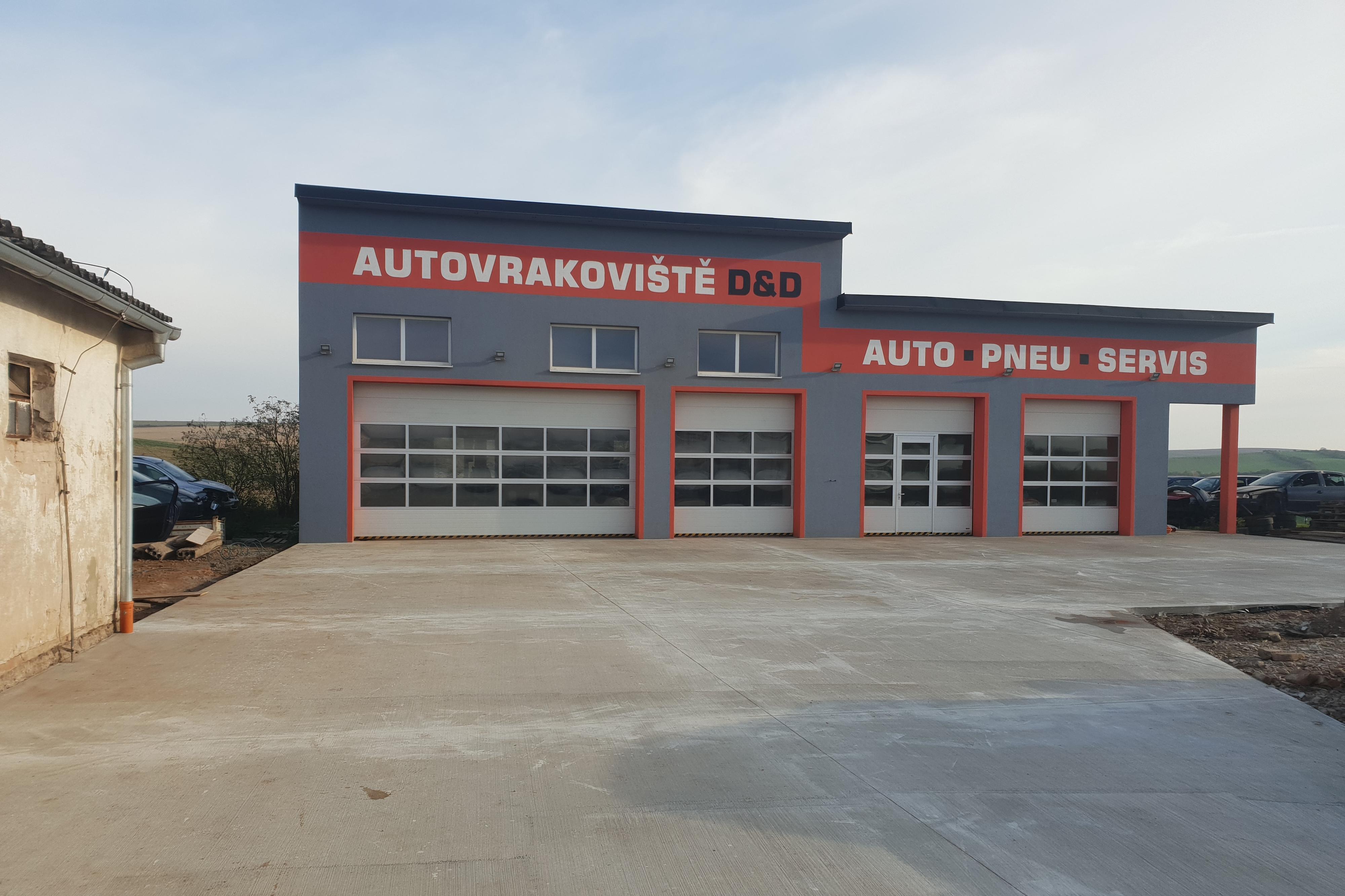 AUTOVRAKOVIŠTĚ VRACOV