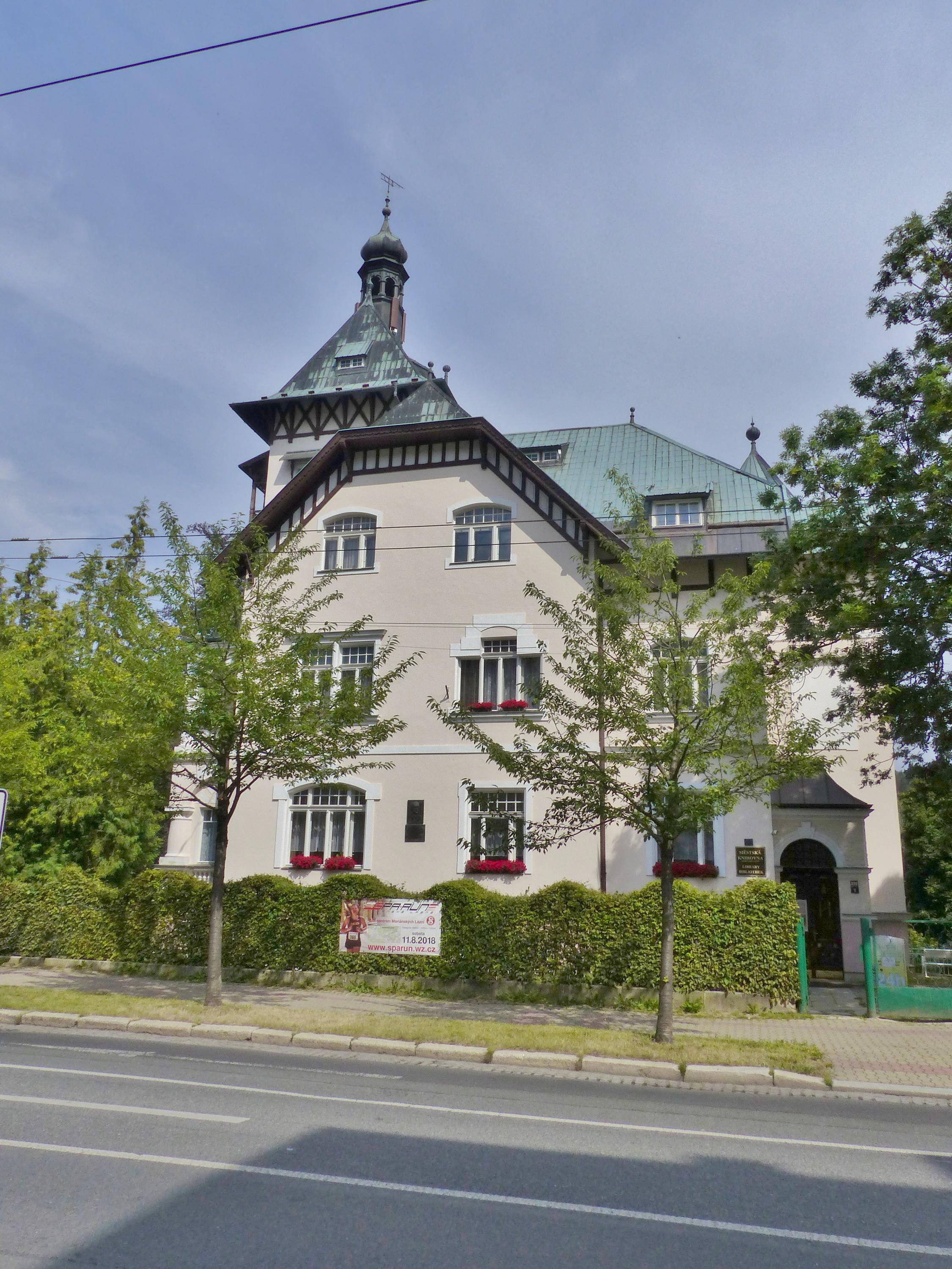 Městská knihovna Mariánské Lázně foto 4
