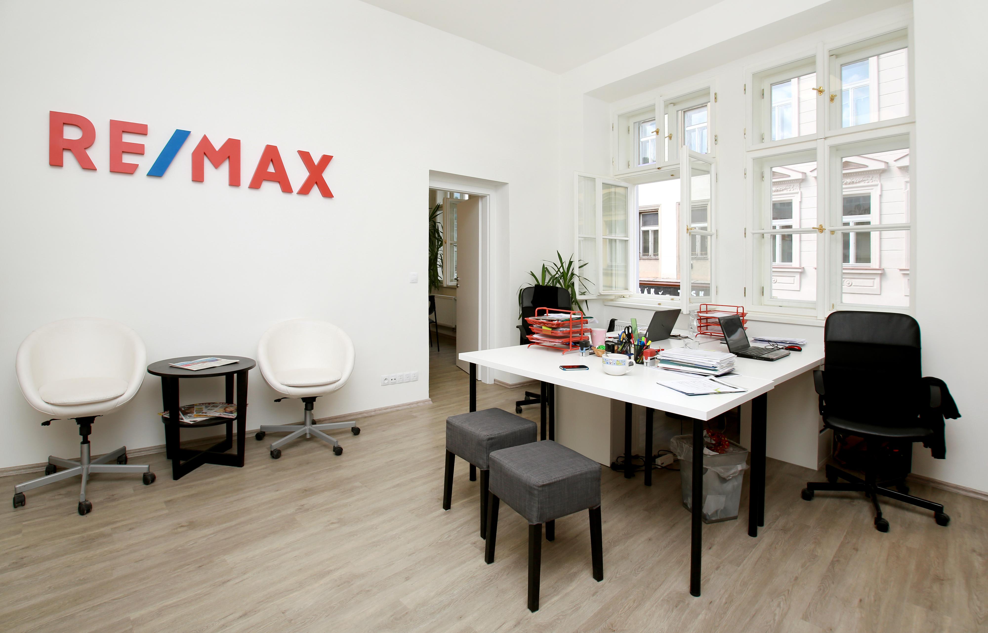 Rudolf Vaněk - realitní makléř RE/MAX foto 3