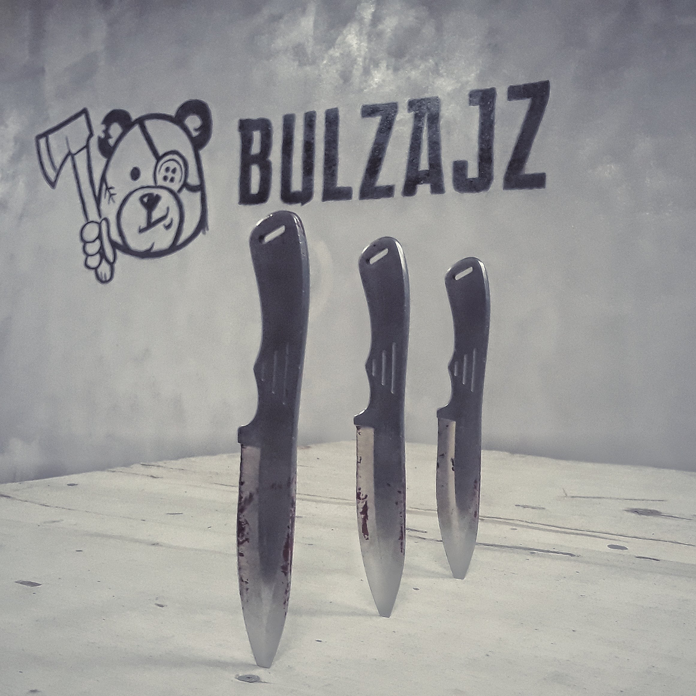 Bulzajz - házení sekerou foto 3