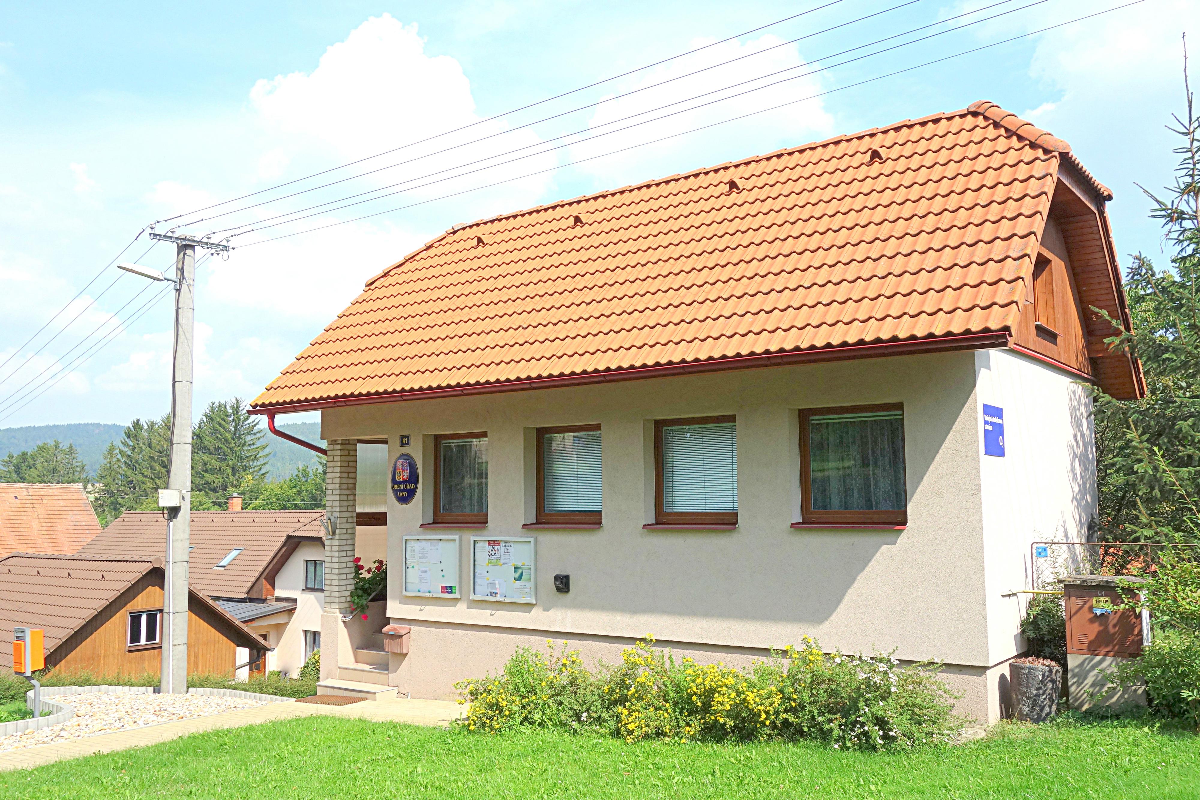 Lány - obecní úřad