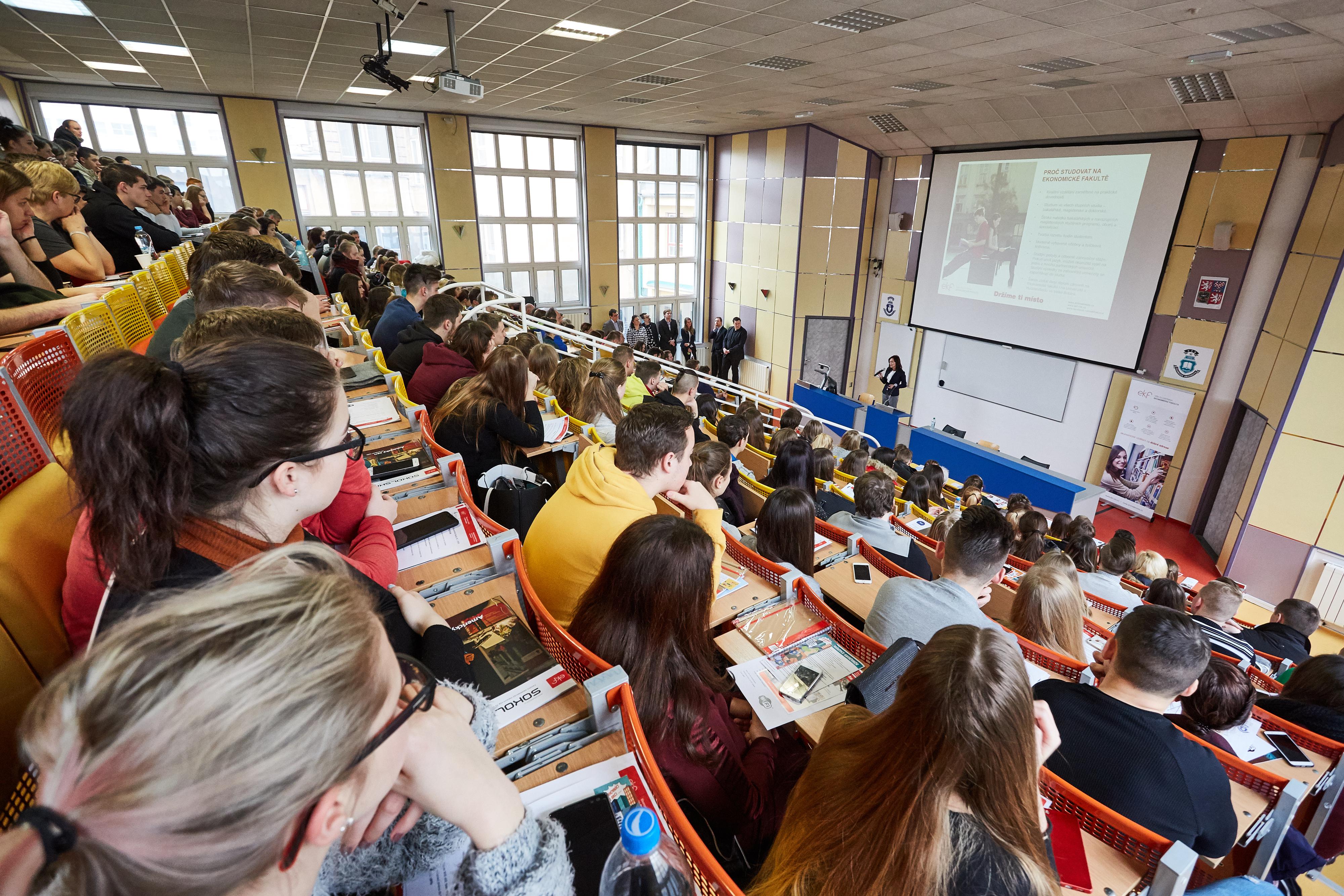 Vysoká škola báňská - Technická univerzita Ostrava - Ekonomická fakulta foto 5