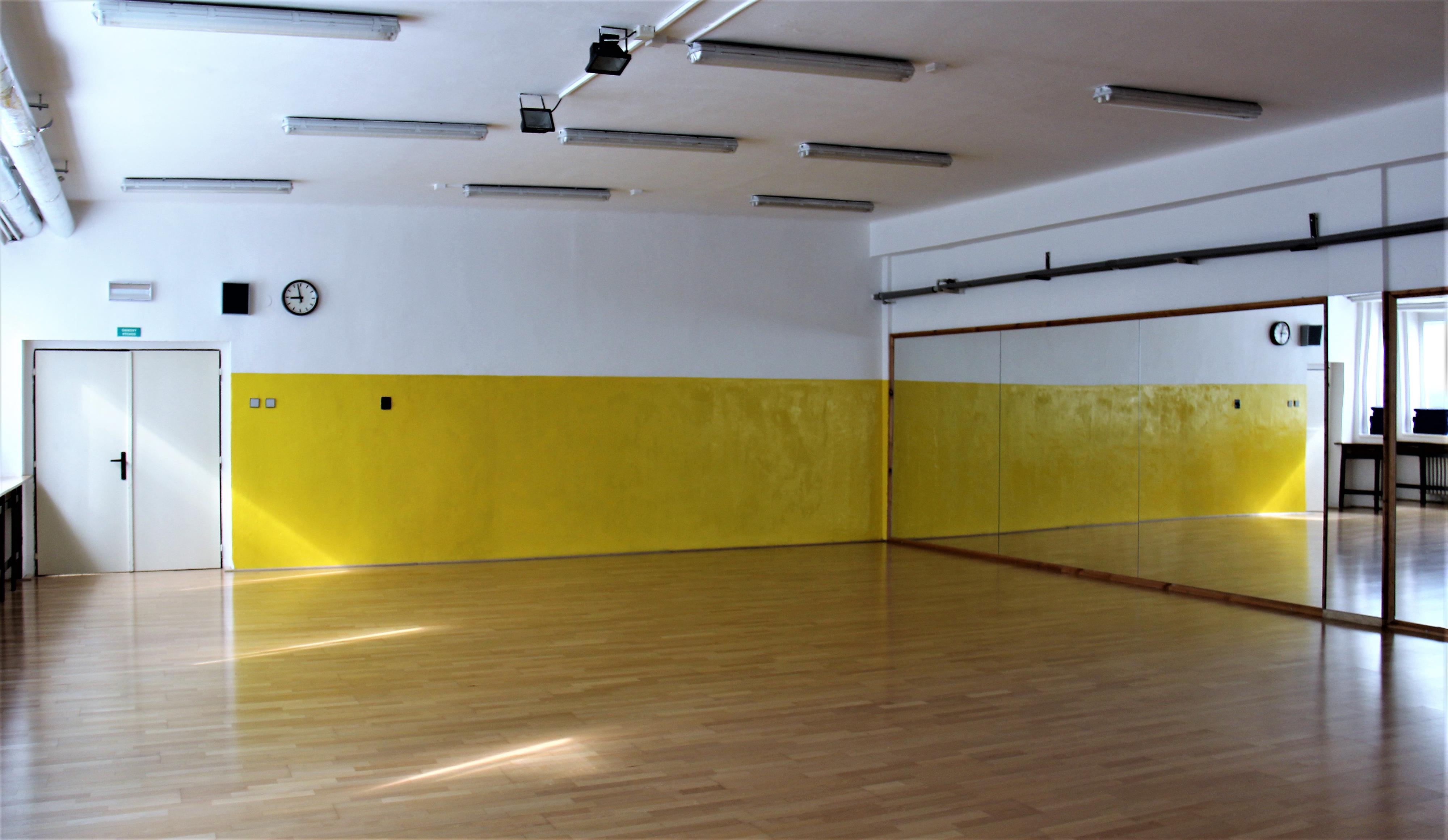 Kladenská sportovní hala foto 3