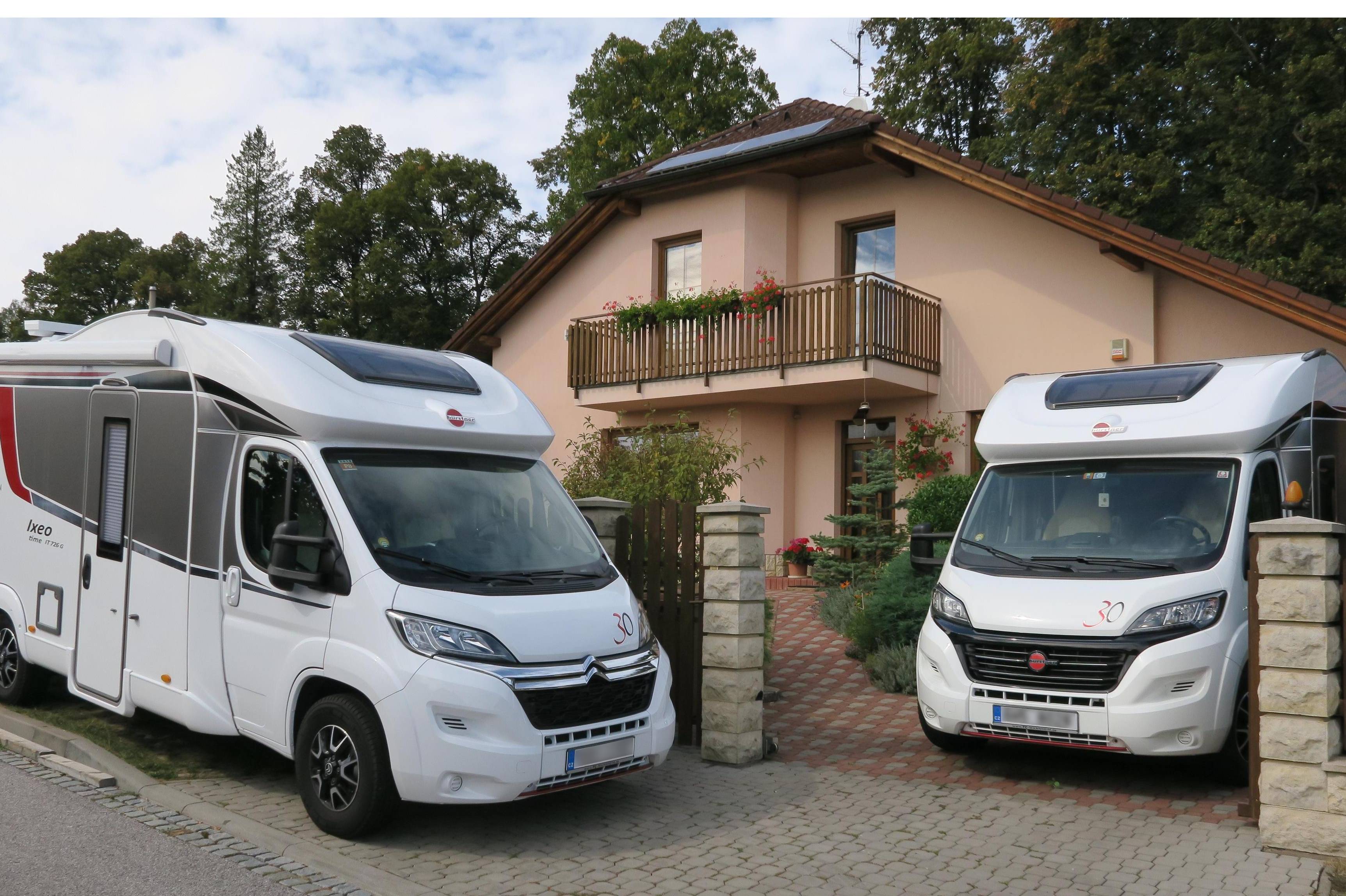 Autopůjčovna - Půjčit obytný vůz.cz