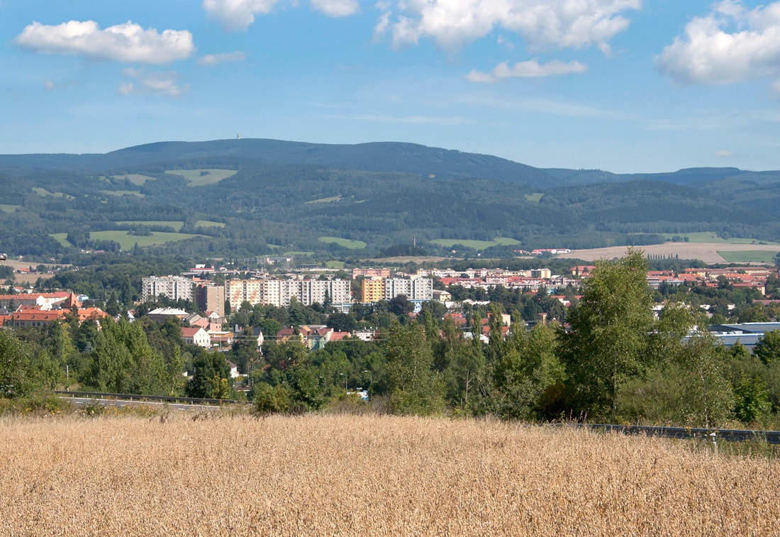 Ostrov - městský úřad foto 2