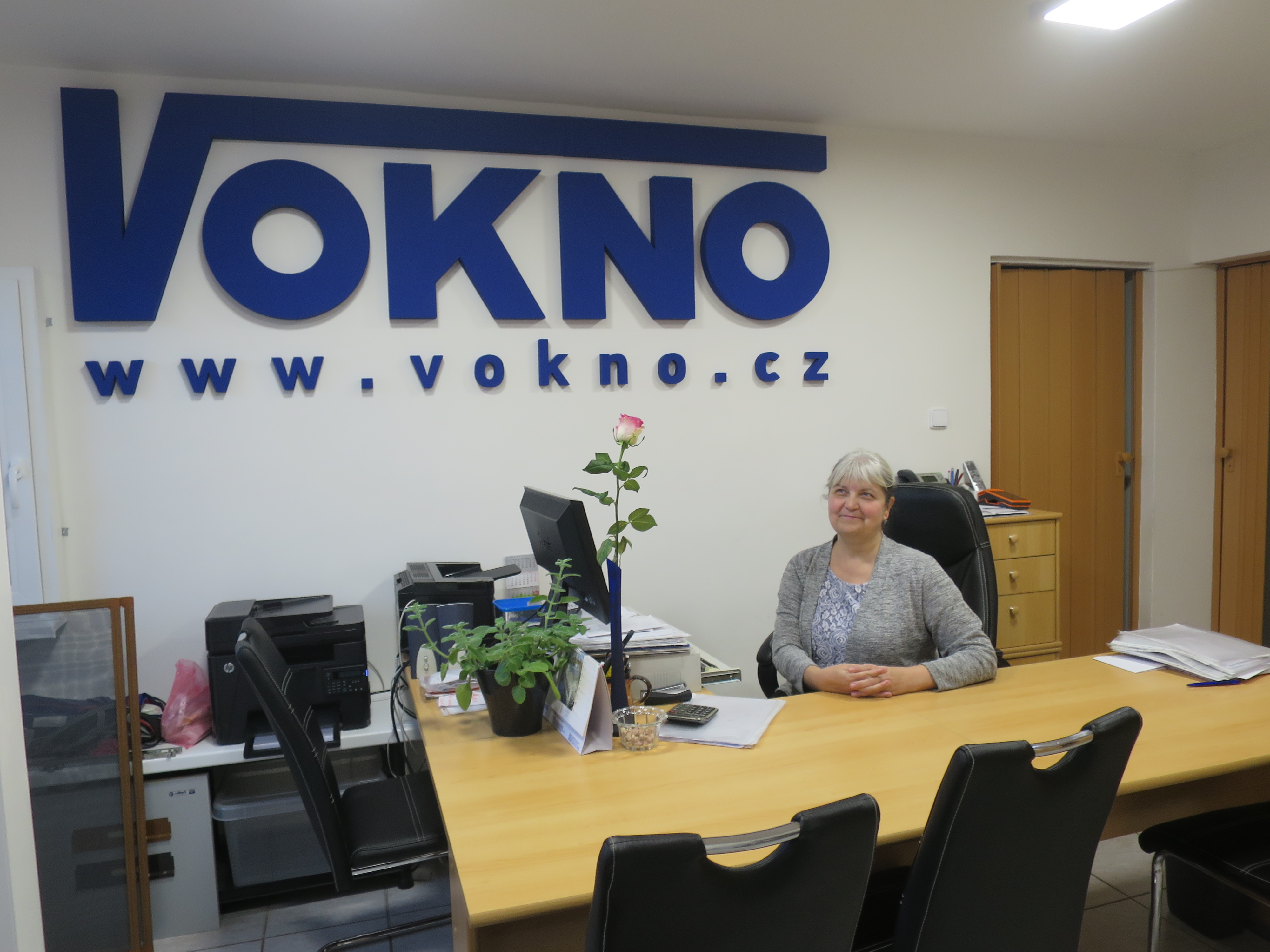 V okno s.r.o. plastová a hliníková okna a dveře foto 2