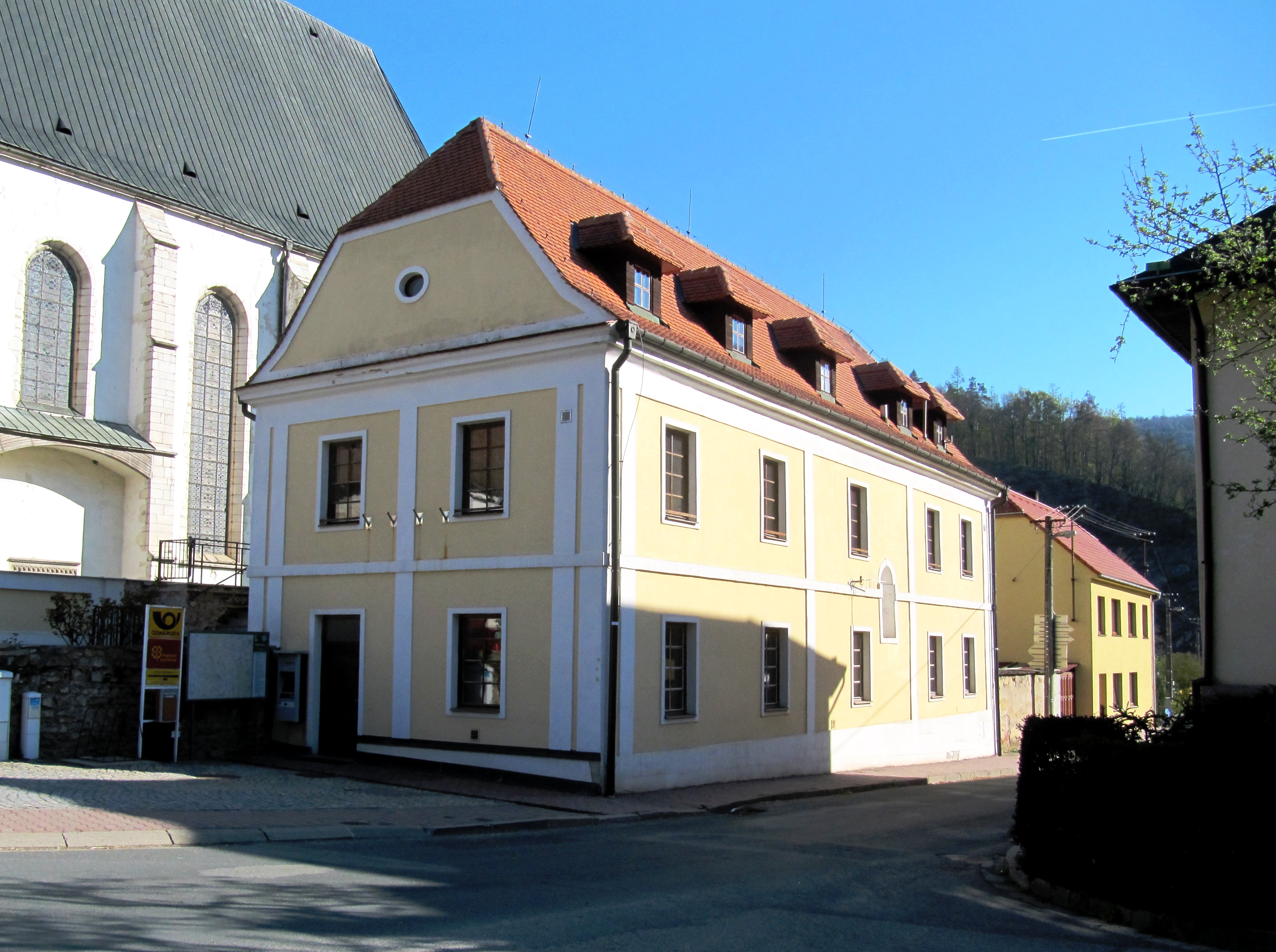 Doubravník - úrad městyse