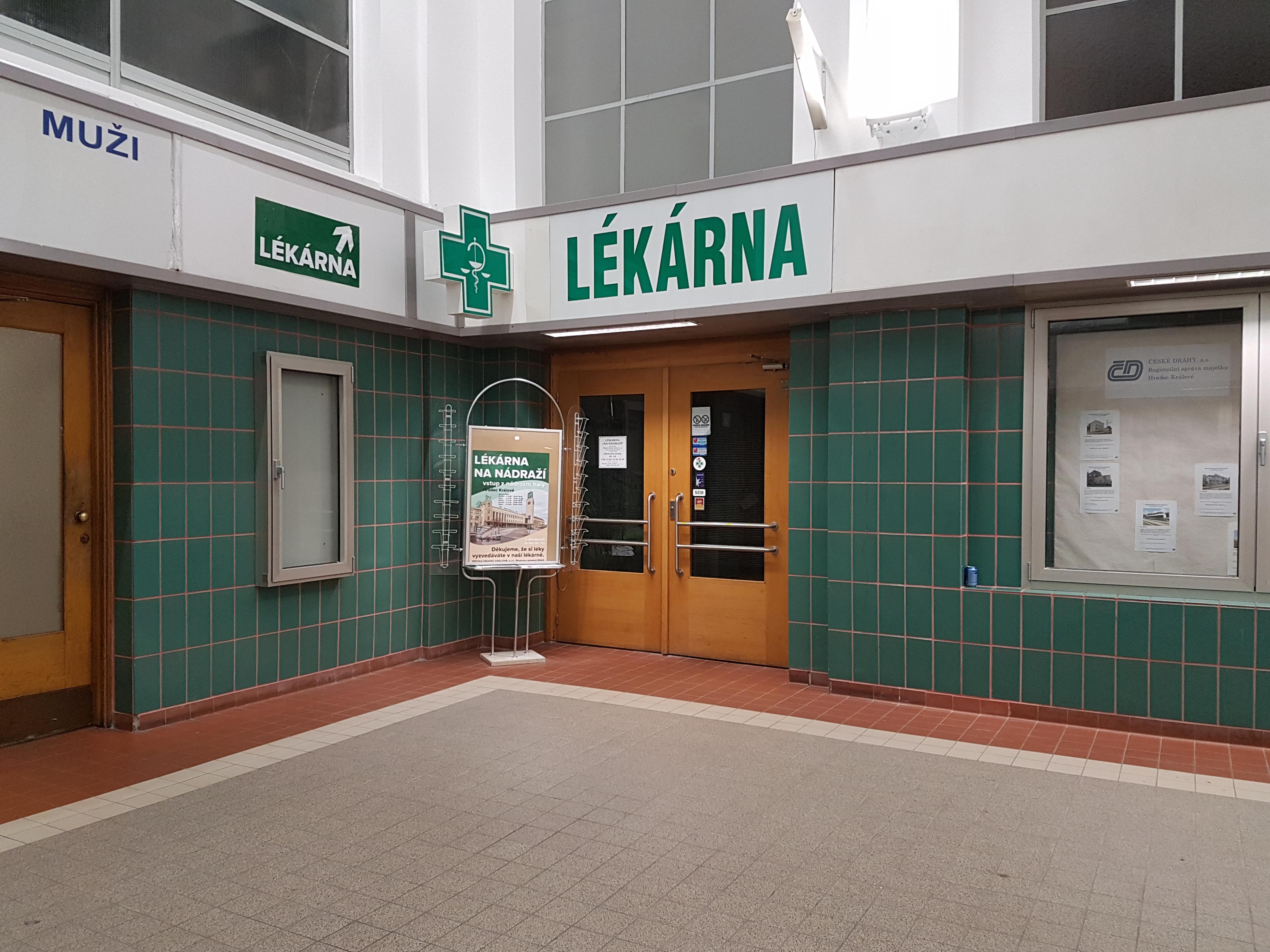 Lékárna Na Nádraží foto 3