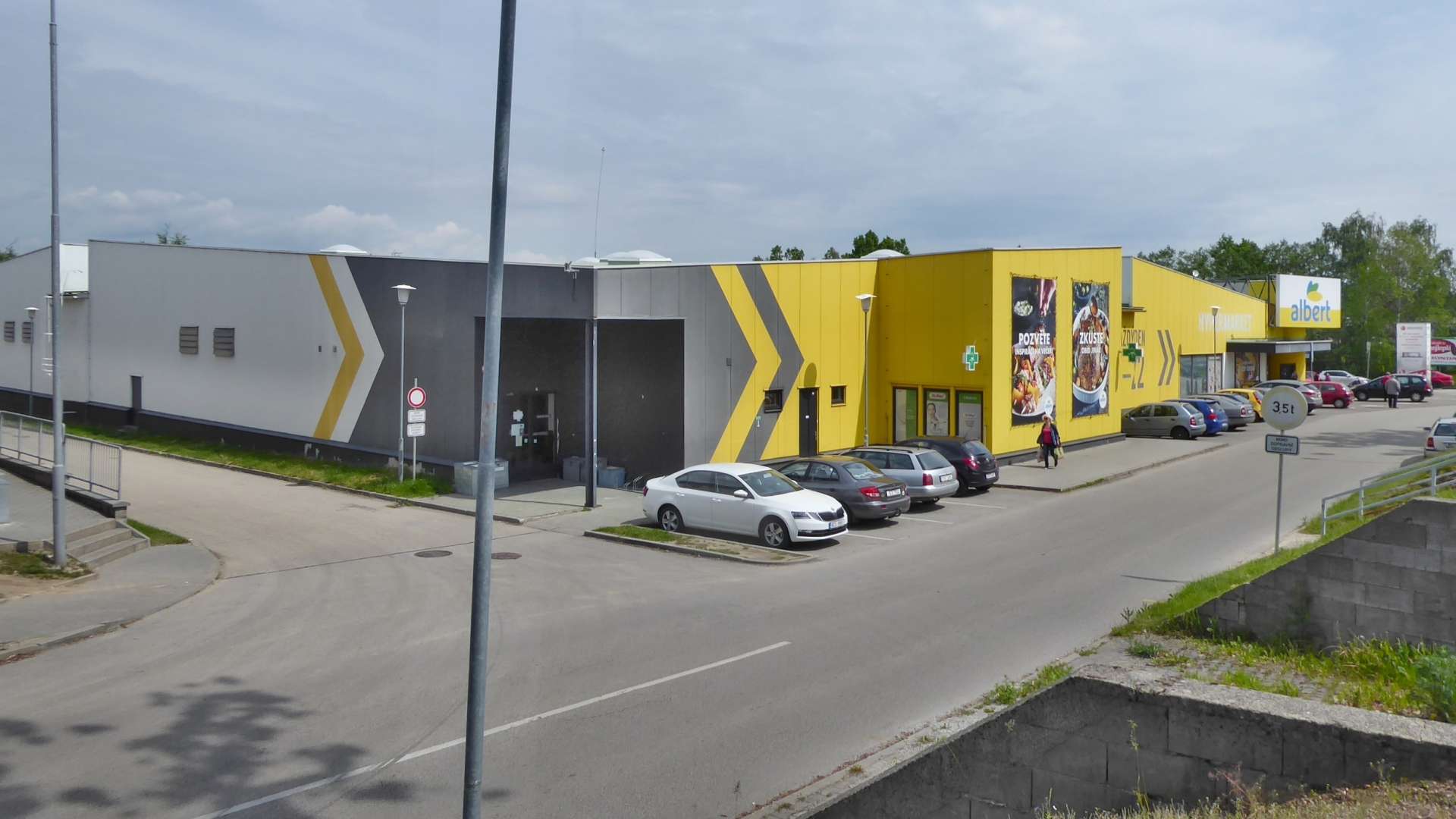 Albert Hypermarket foto 3