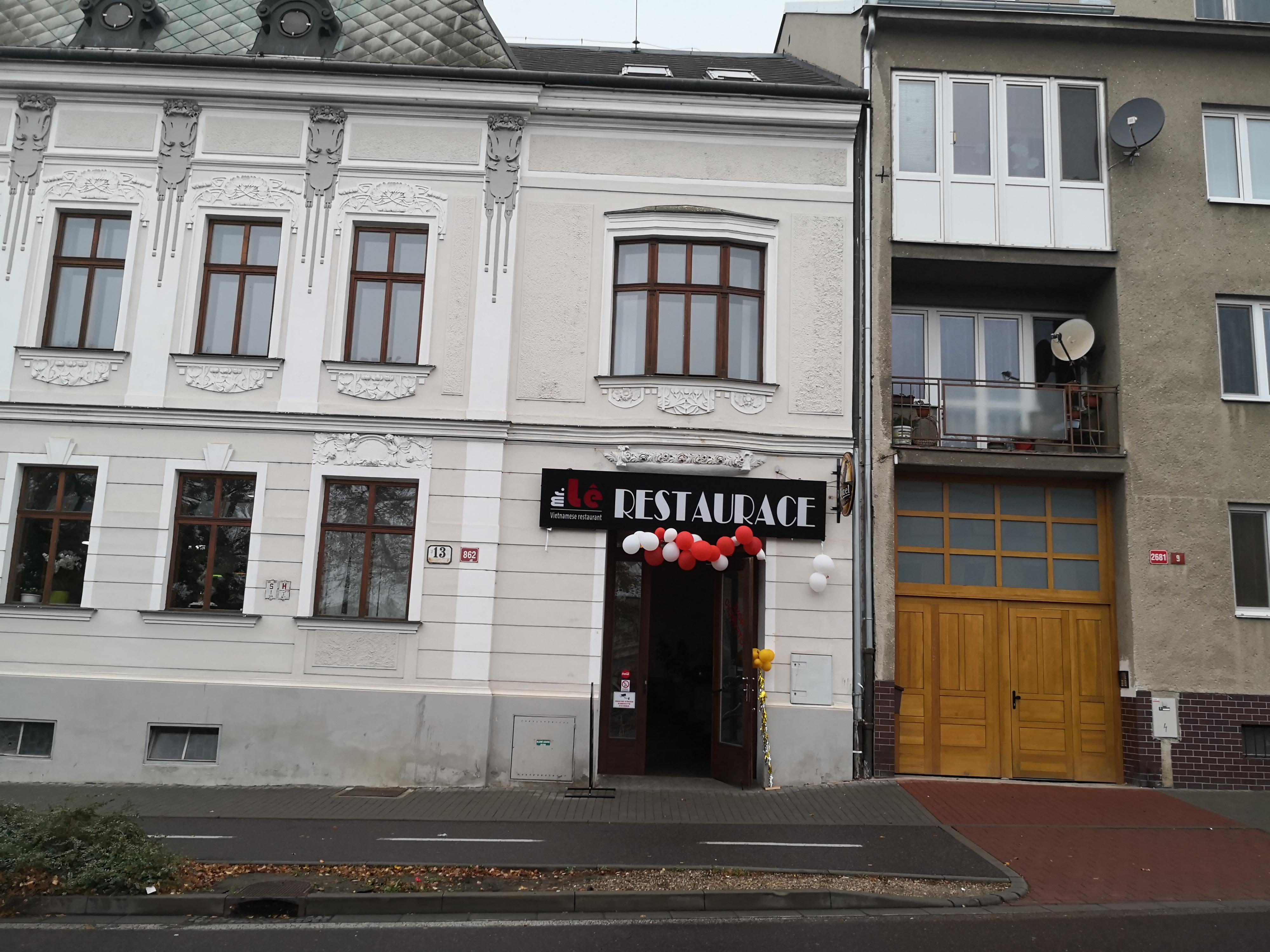 Mr. Le Restaurace