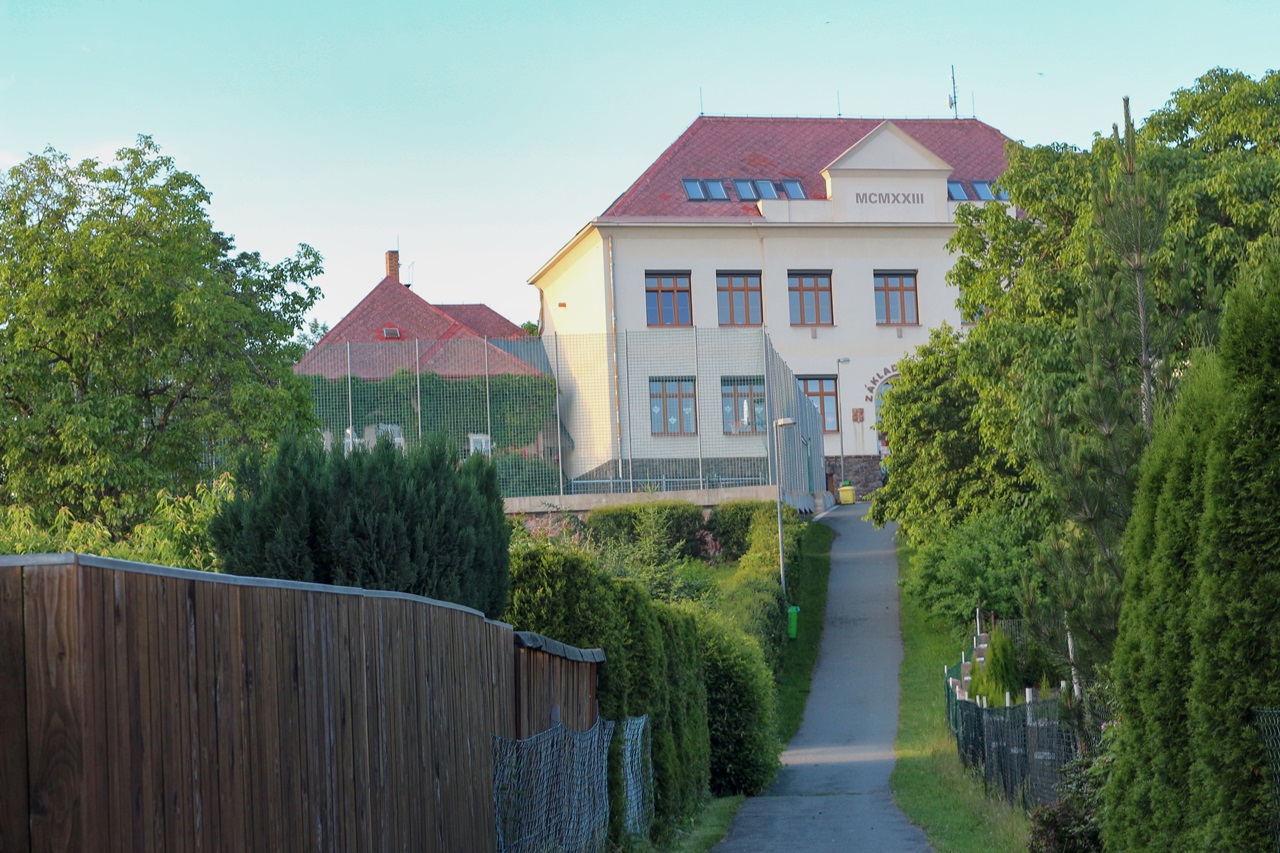 ZŠ Nový Hrádek, Náchodská foto 3