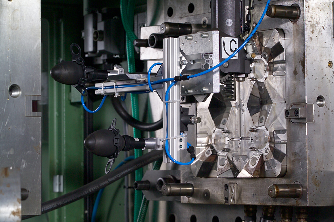 OBZOR, výrobní družstvo Zlín foto 4