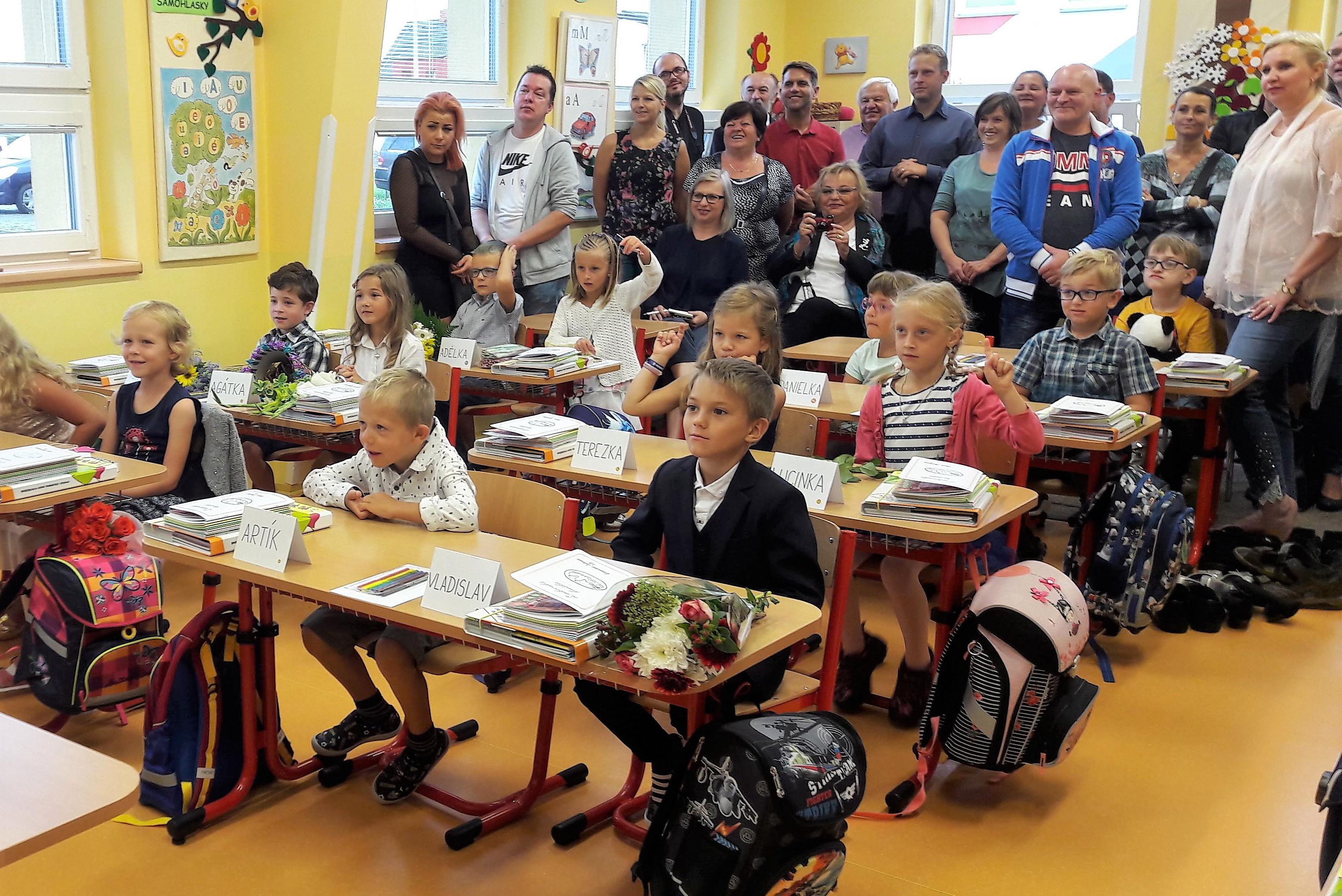 Základní škola a mateřská škola Nehvizdy