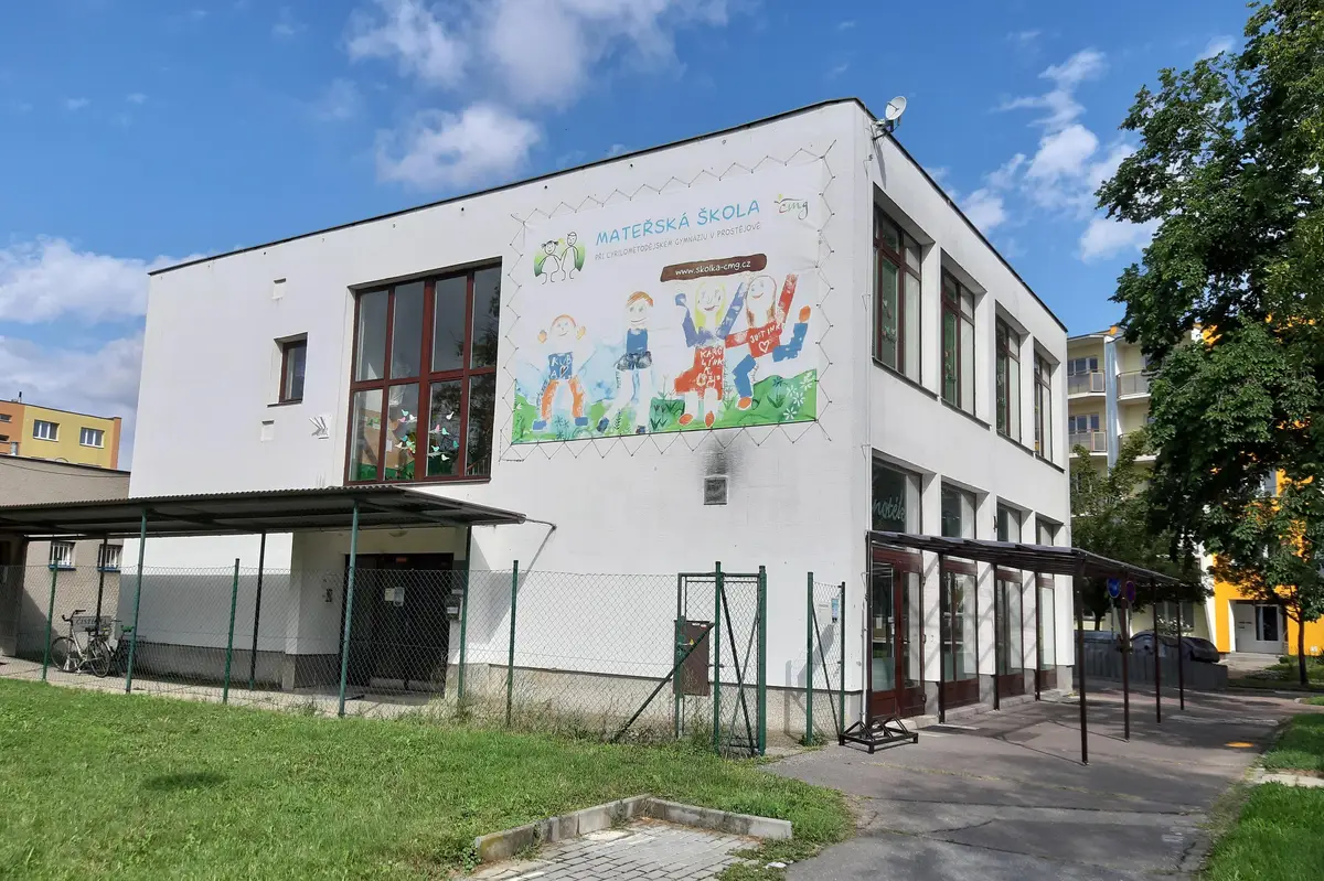 Knihovna - Zámek - Duha - centrum zábavy a vzdělání Prostějov