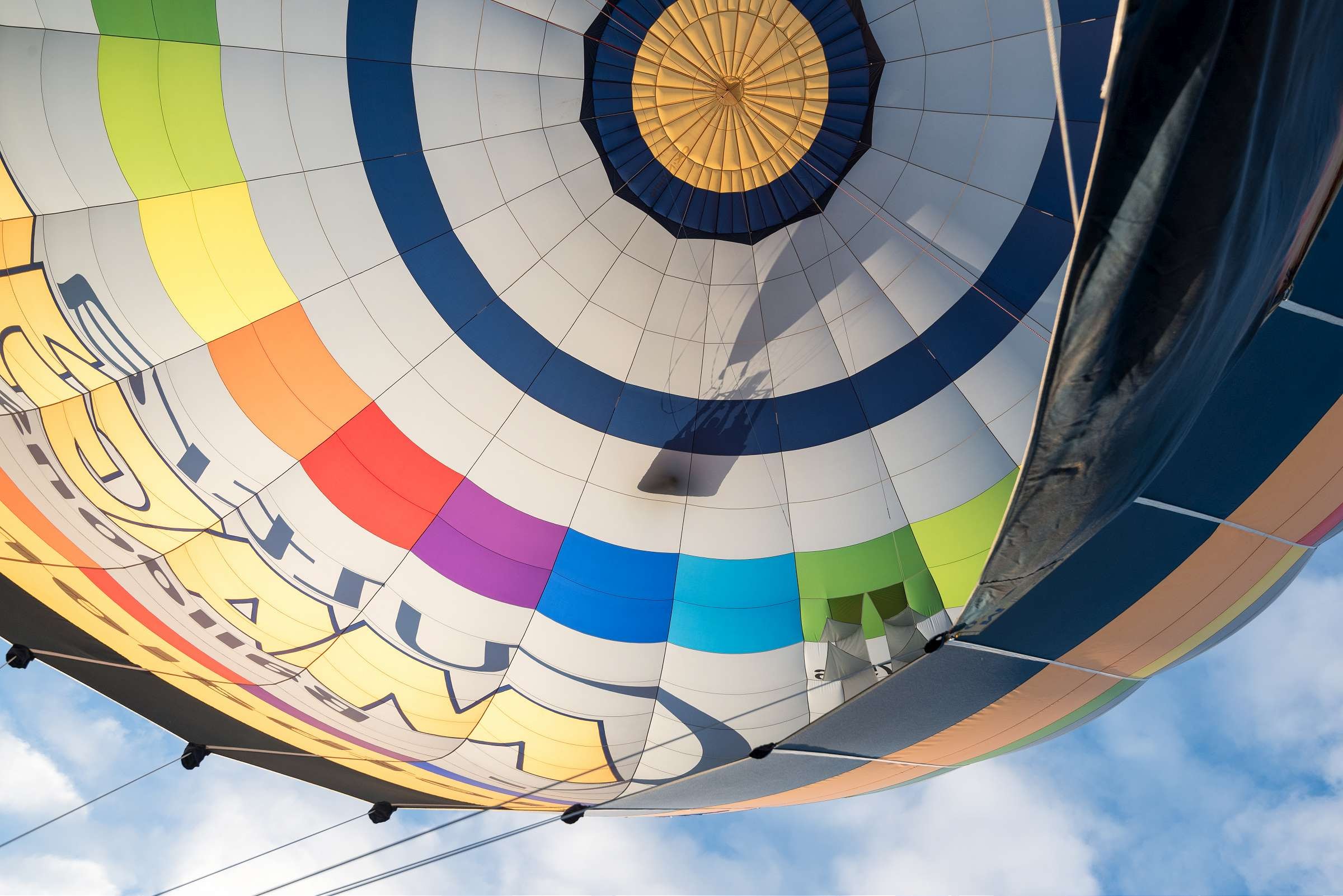 Balón s dvířky a sedačkou pro hendikepované