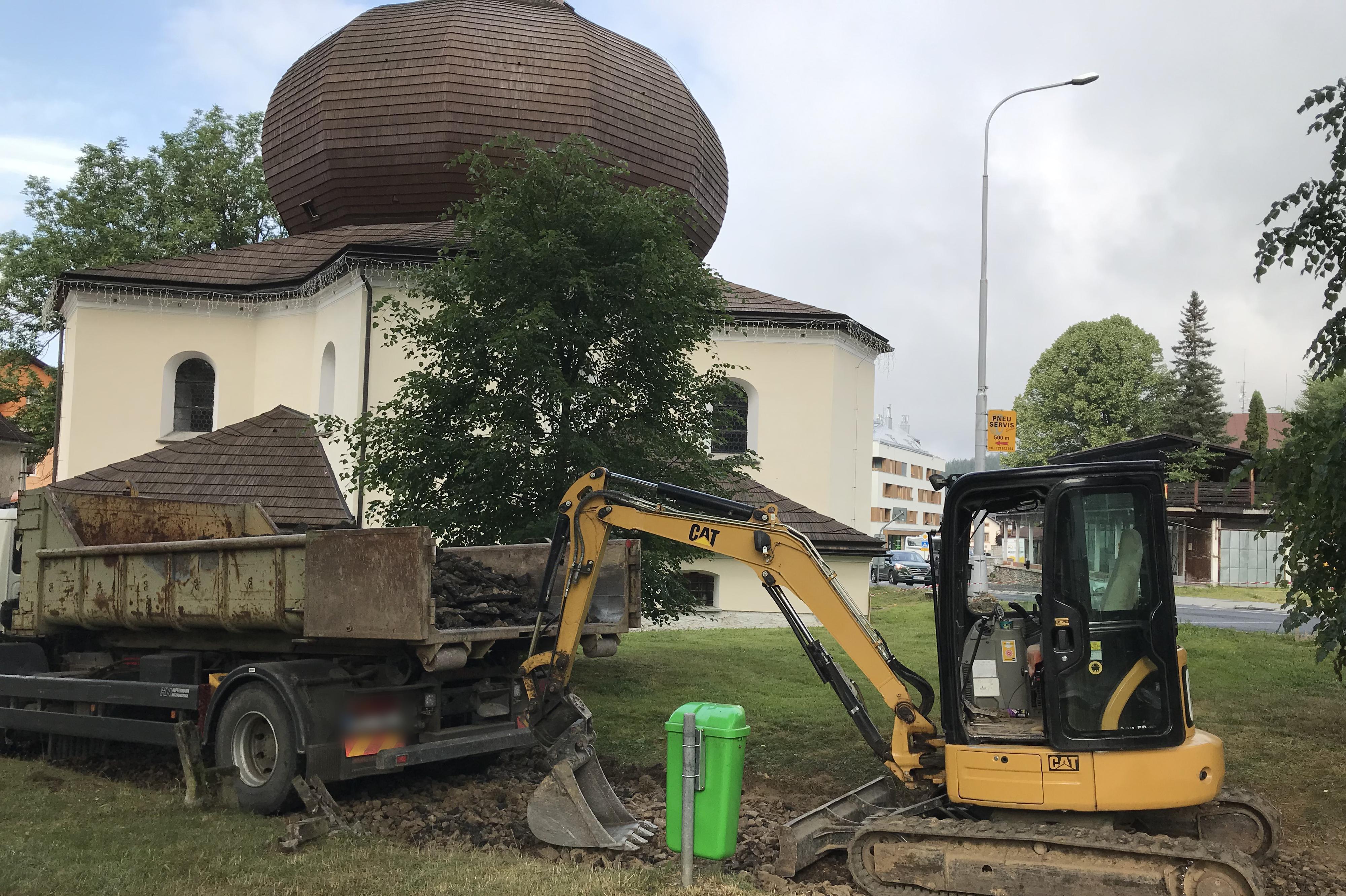 Karel Říha - zemní práce