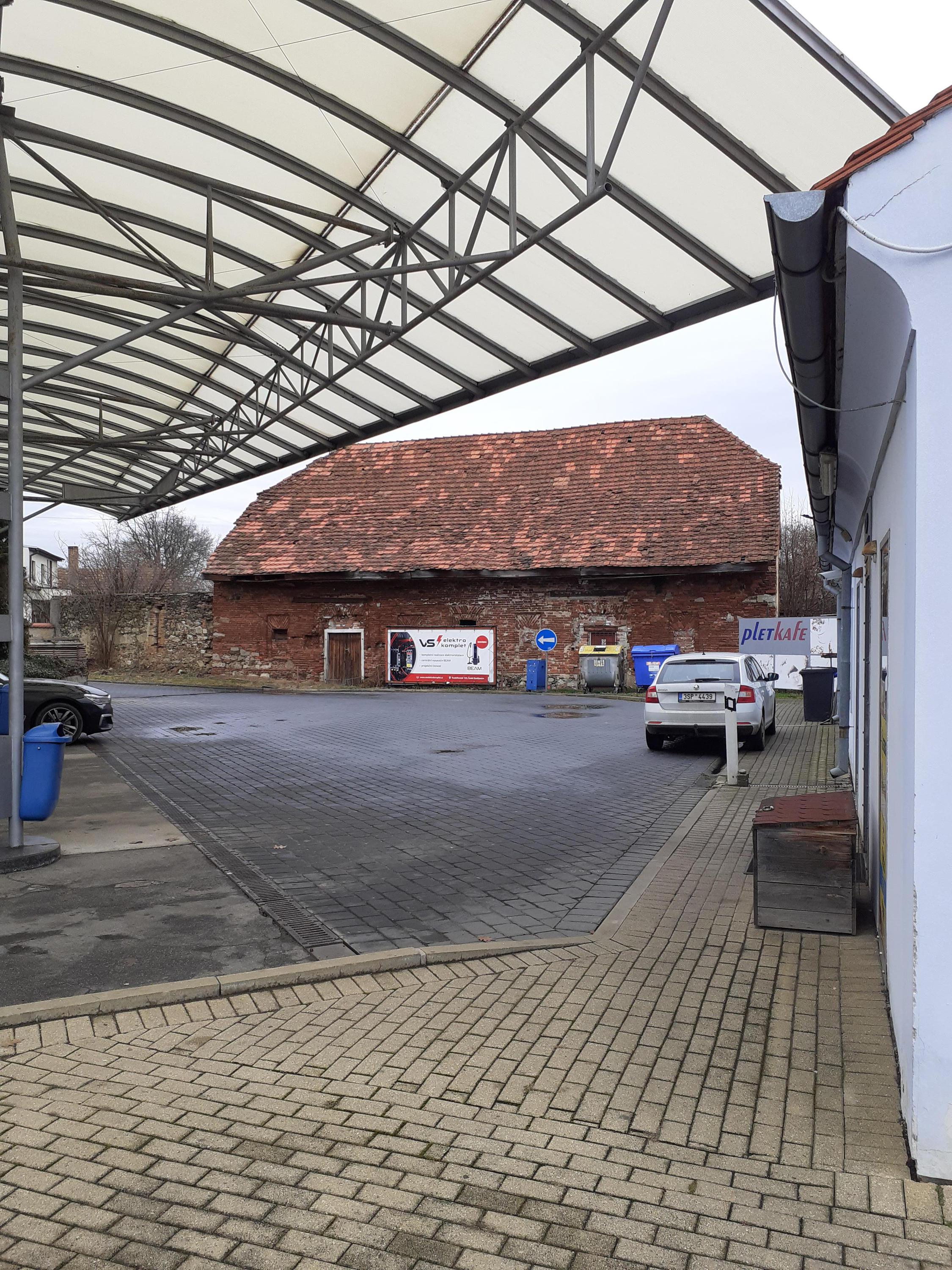 PLETKA, čerpací stanice foto 2