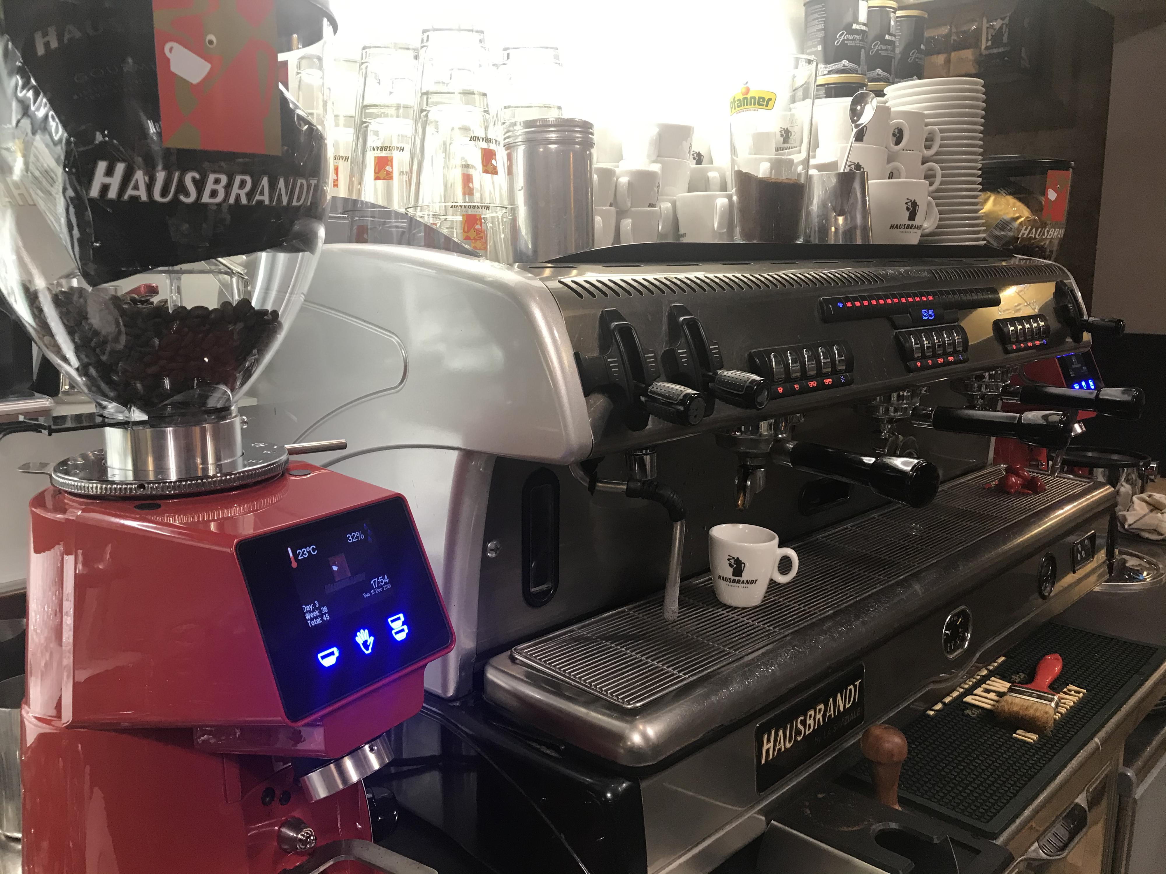 Caffe La Famiglia foto 4