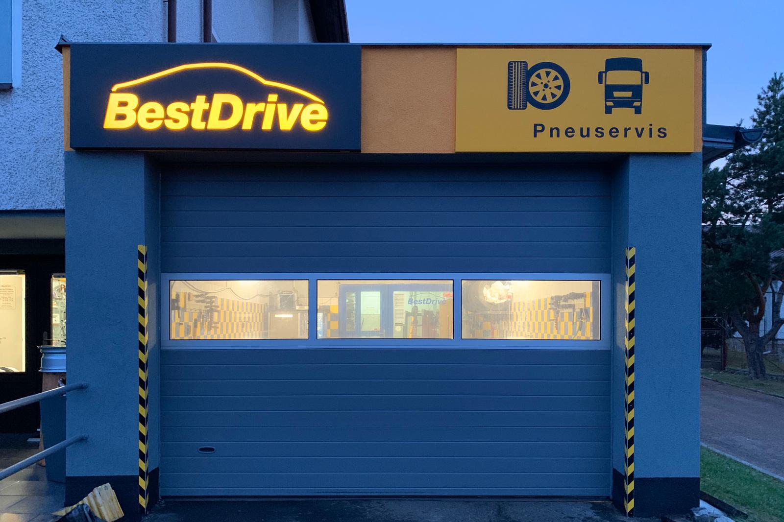 Petr Štěrba - Pneuservis