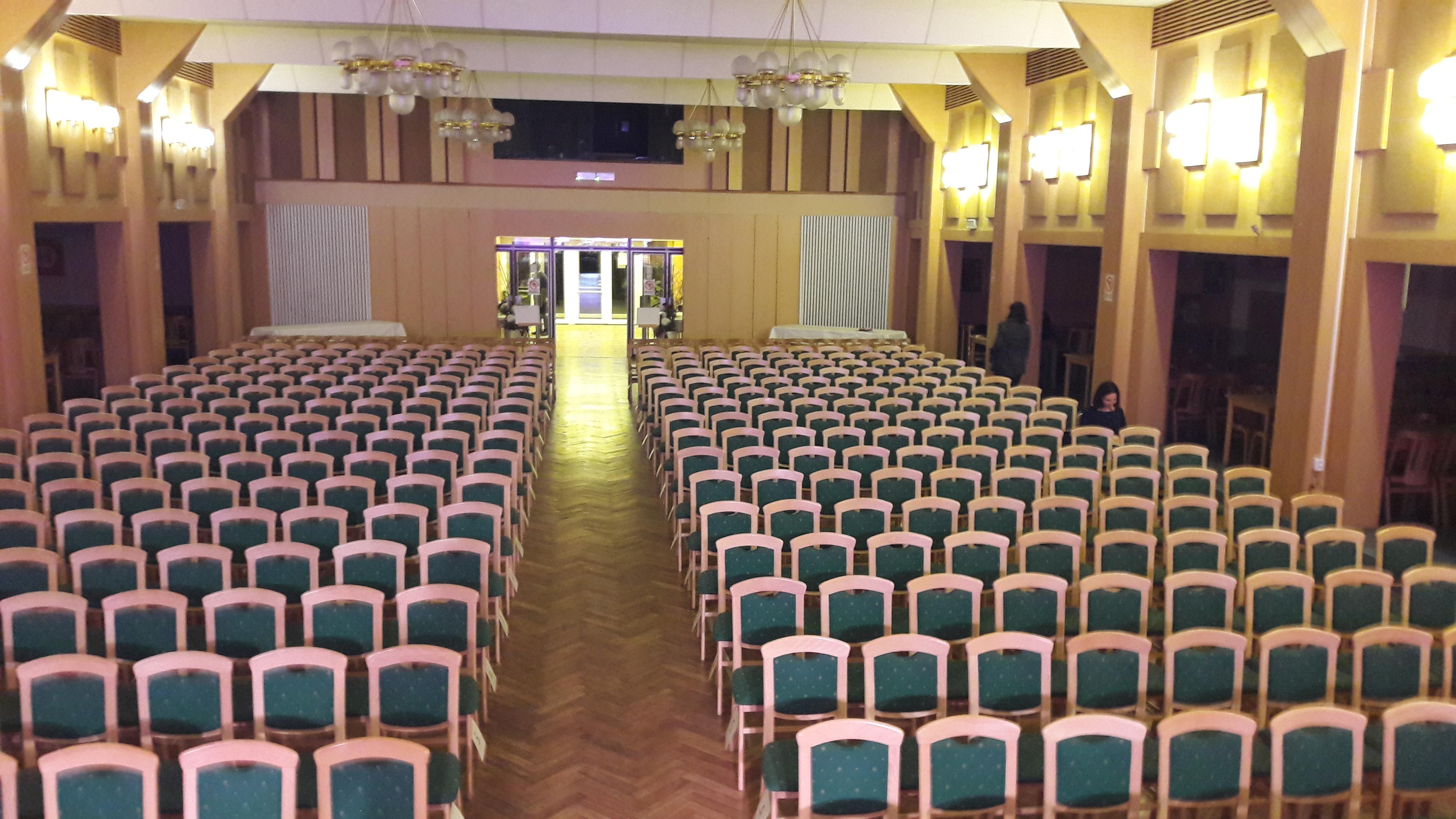 Kulturní dům Čelákovice foto 3