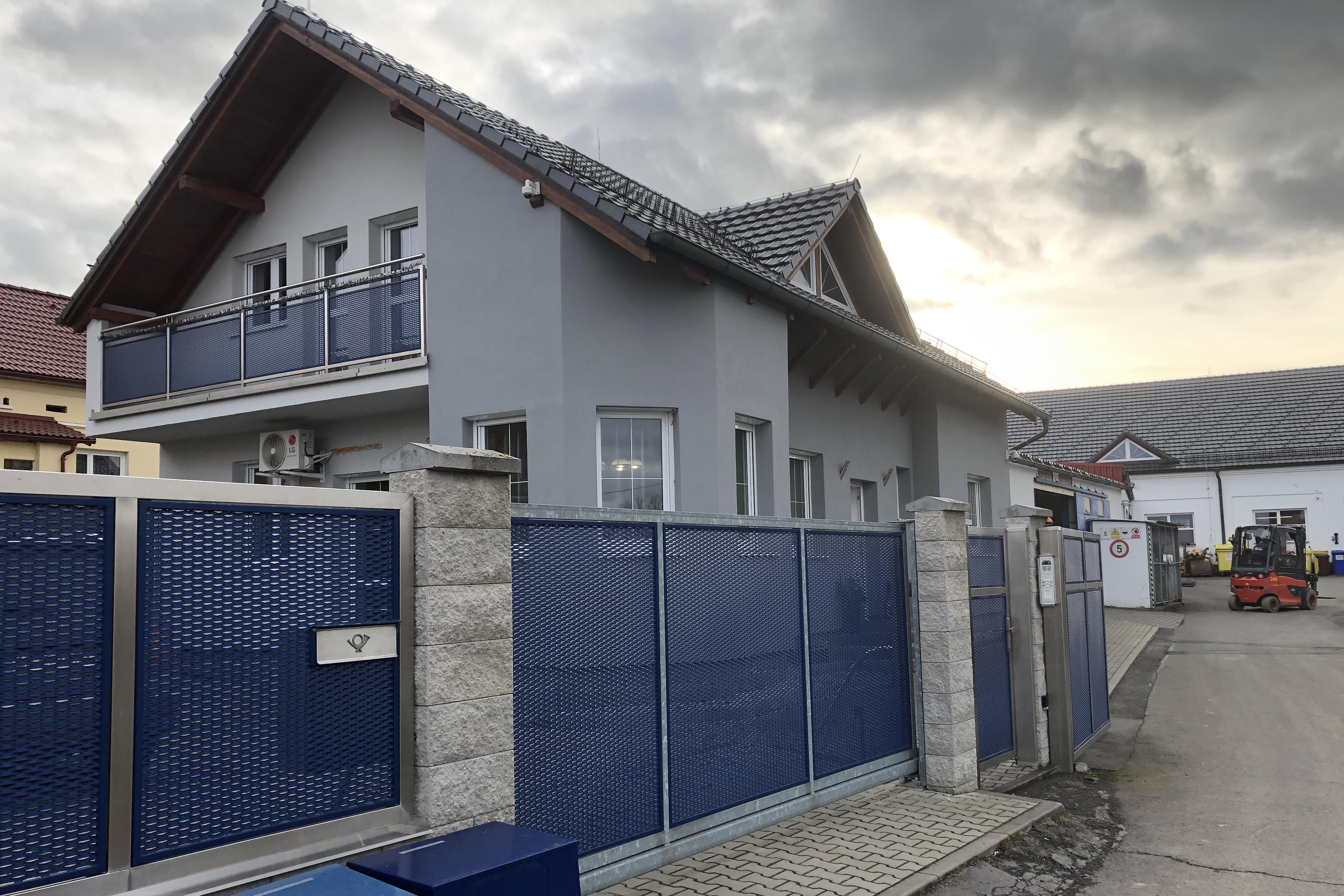 KOVO HRBÁČEK s.r.o.