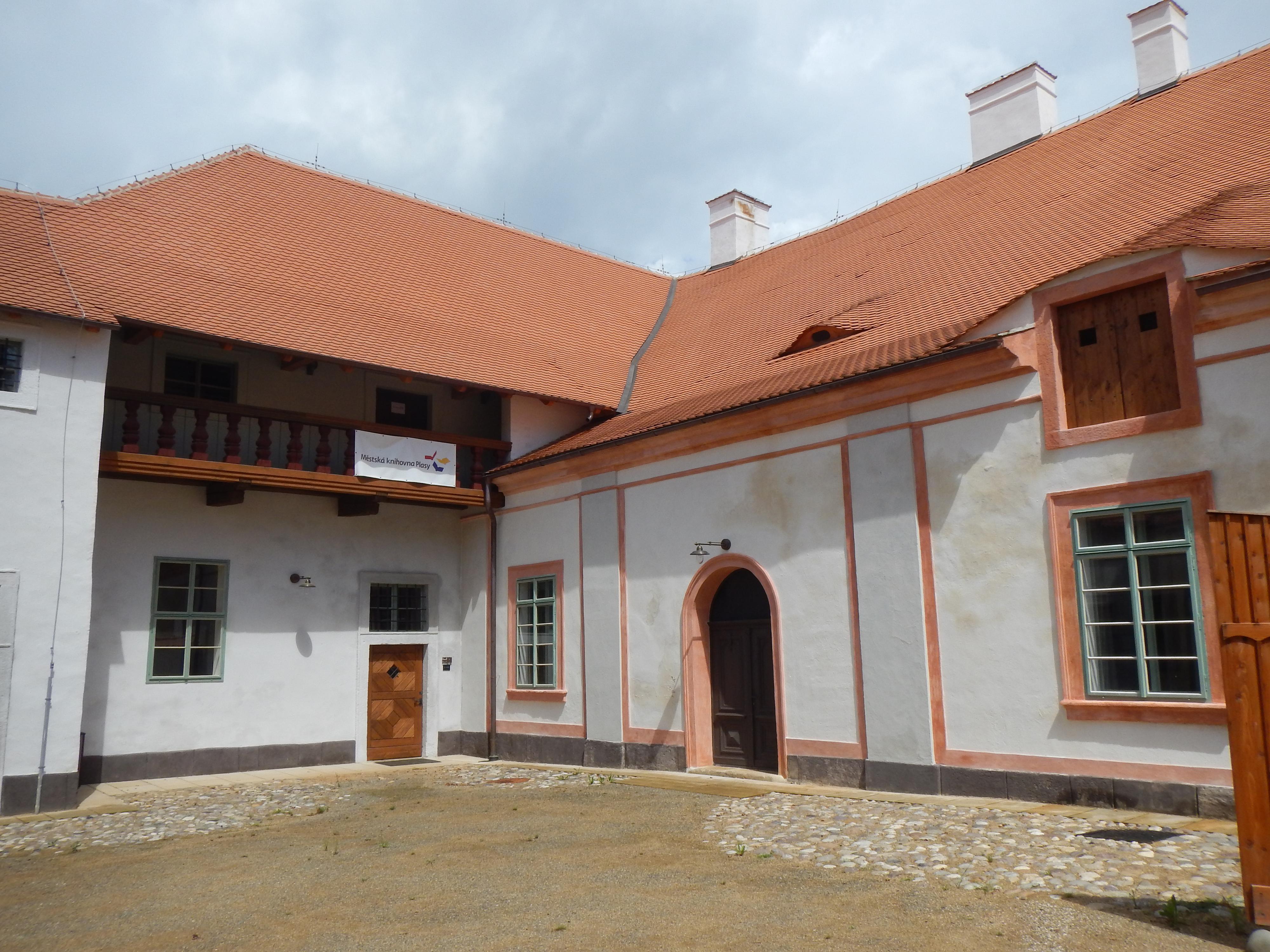 Městská knihovna Plasy foto 2