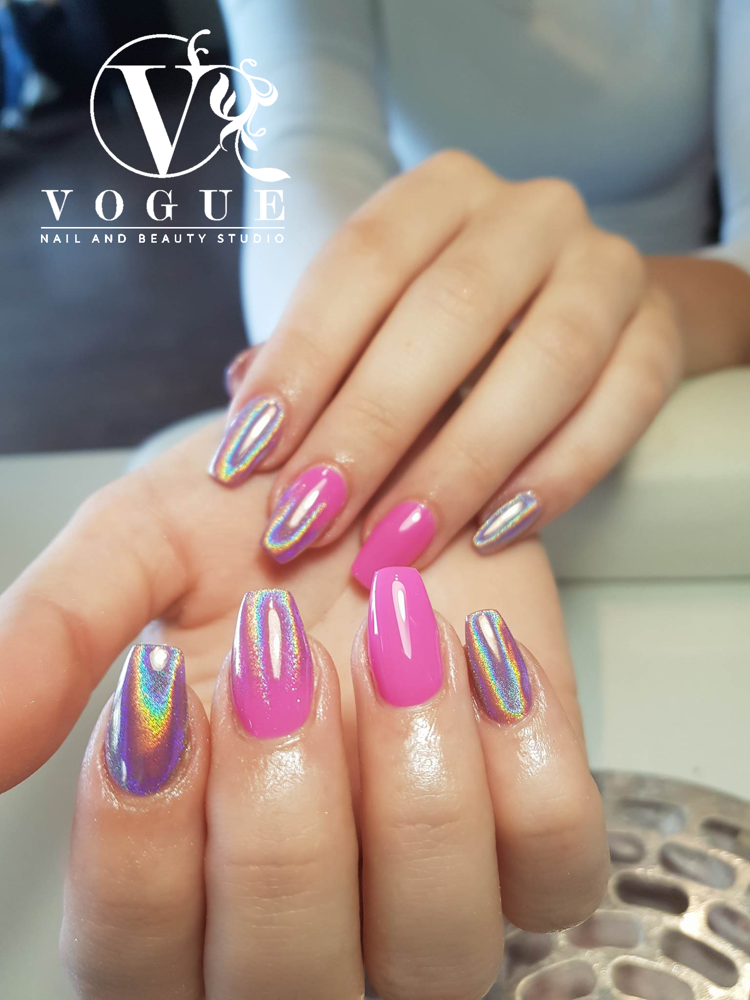 Vogue Nails foto 4
