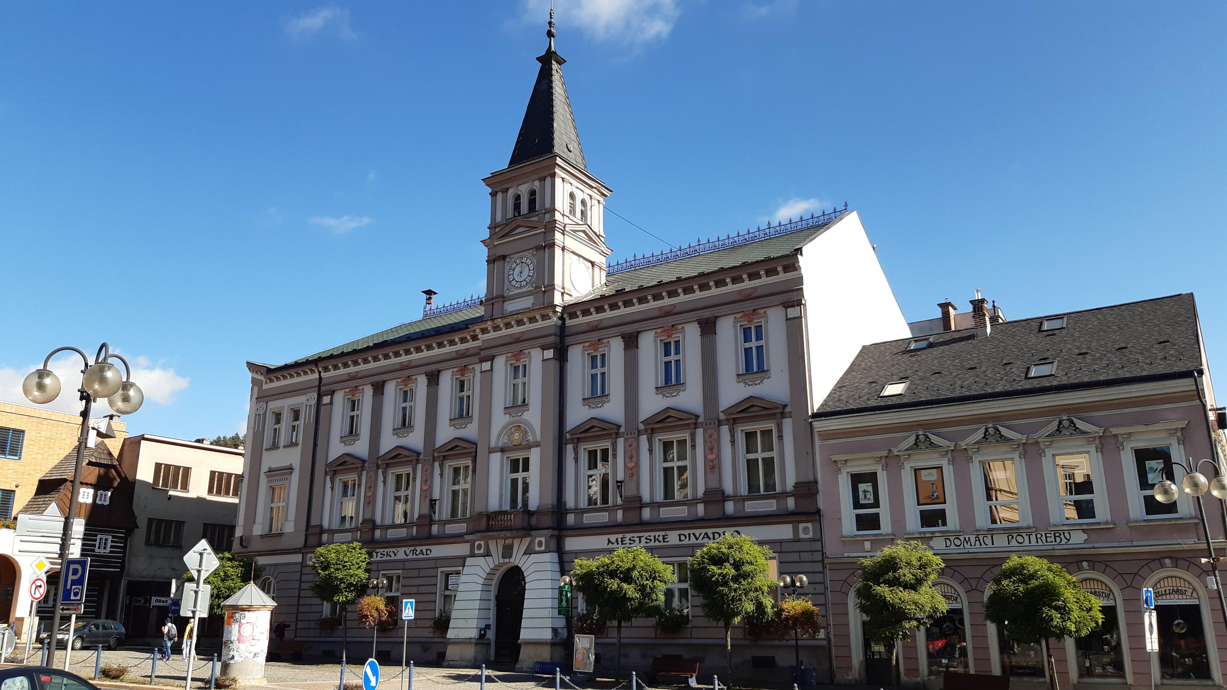 Železný Brod - městský úřad foto 3