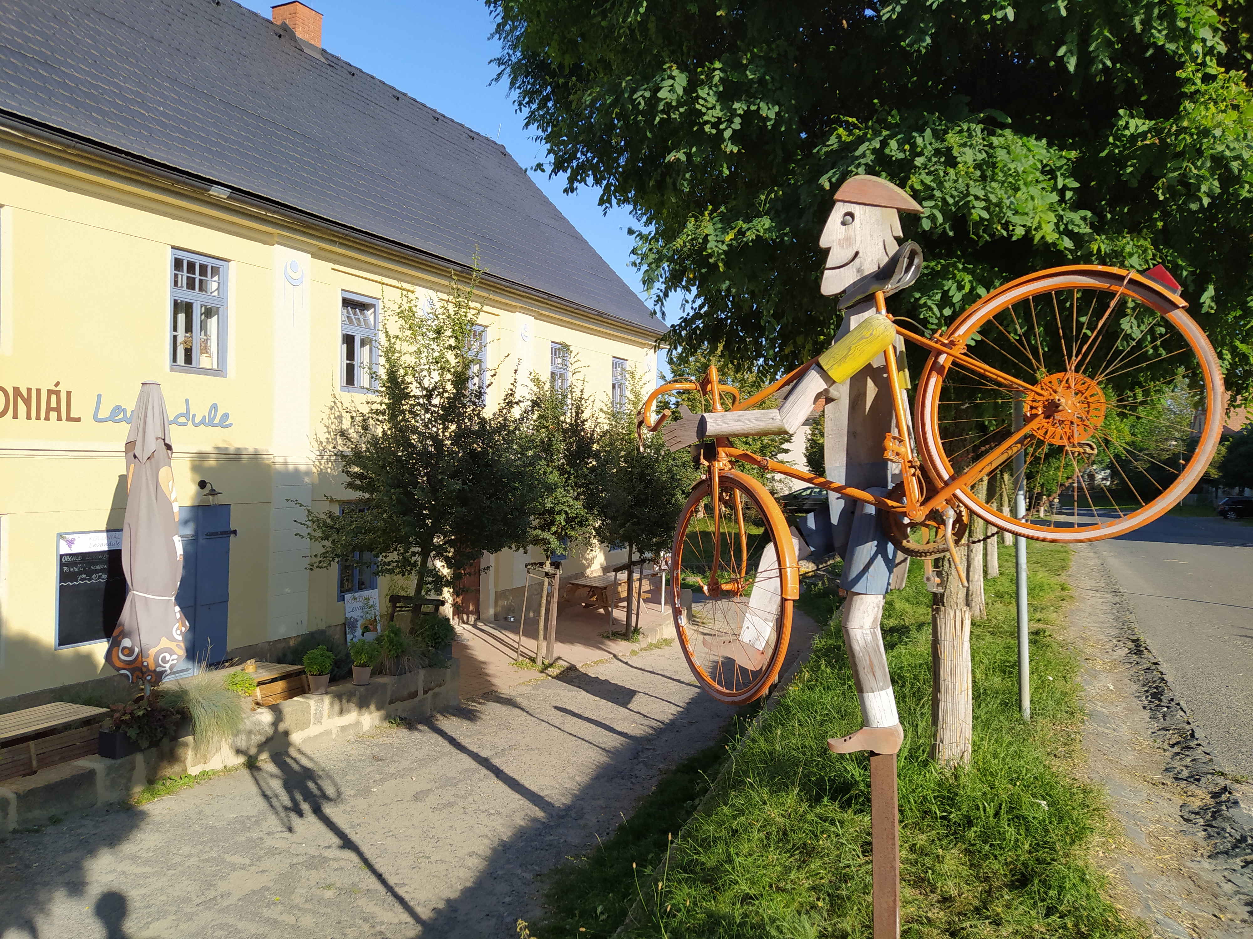 Koloniál Levandule foto 2