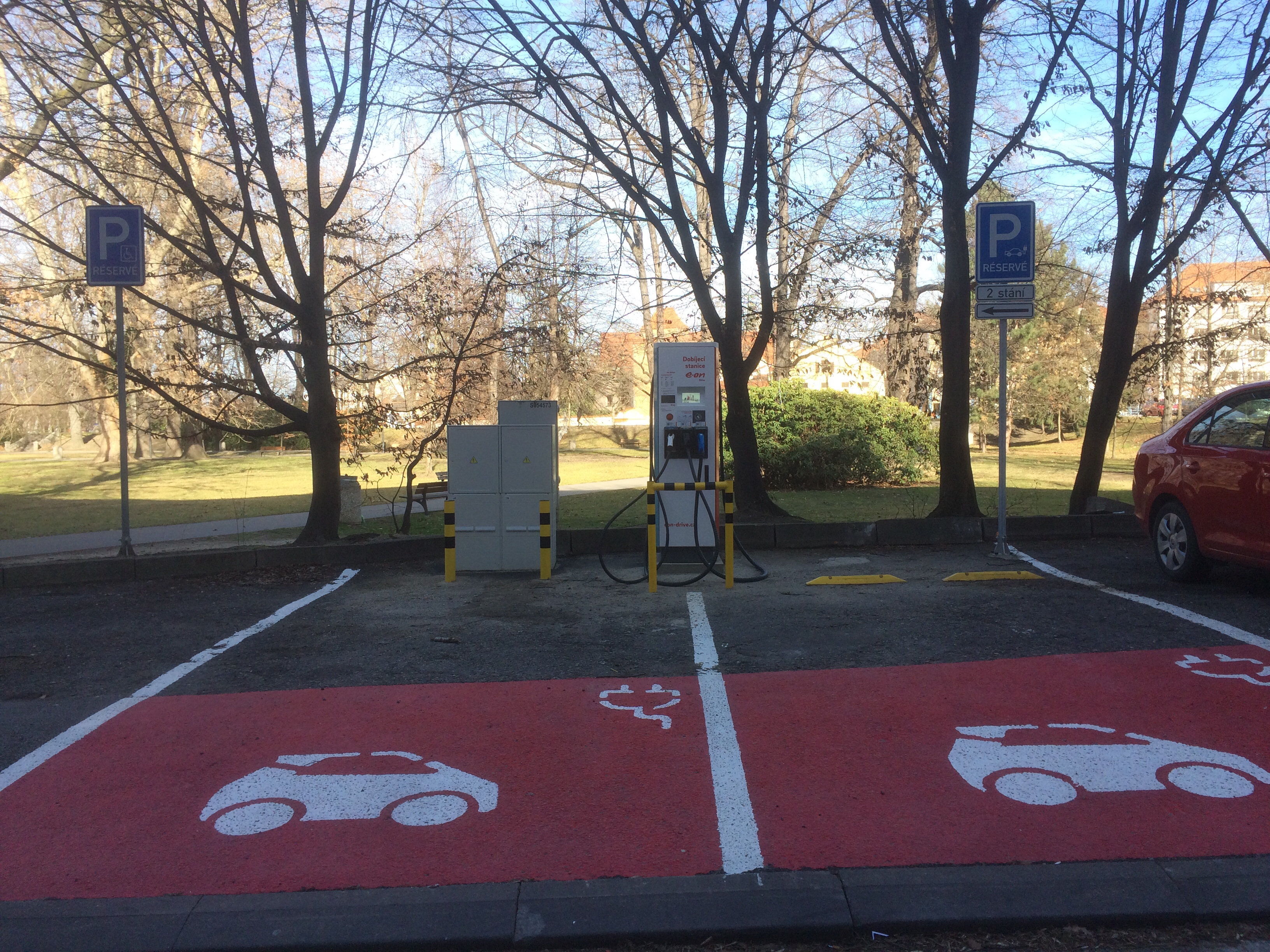 Dobíjecí stanice E.ON Drive foto 2
