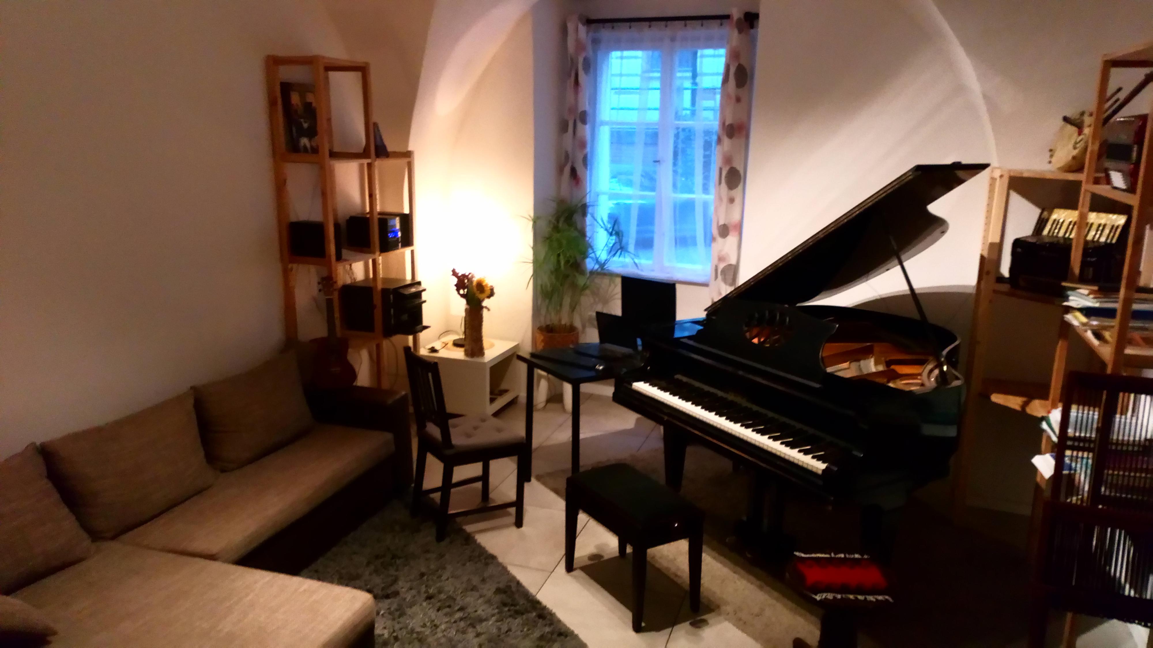 EasyPiano.cz - výuka klavíru a akordeonu - učitel Jan Koláček