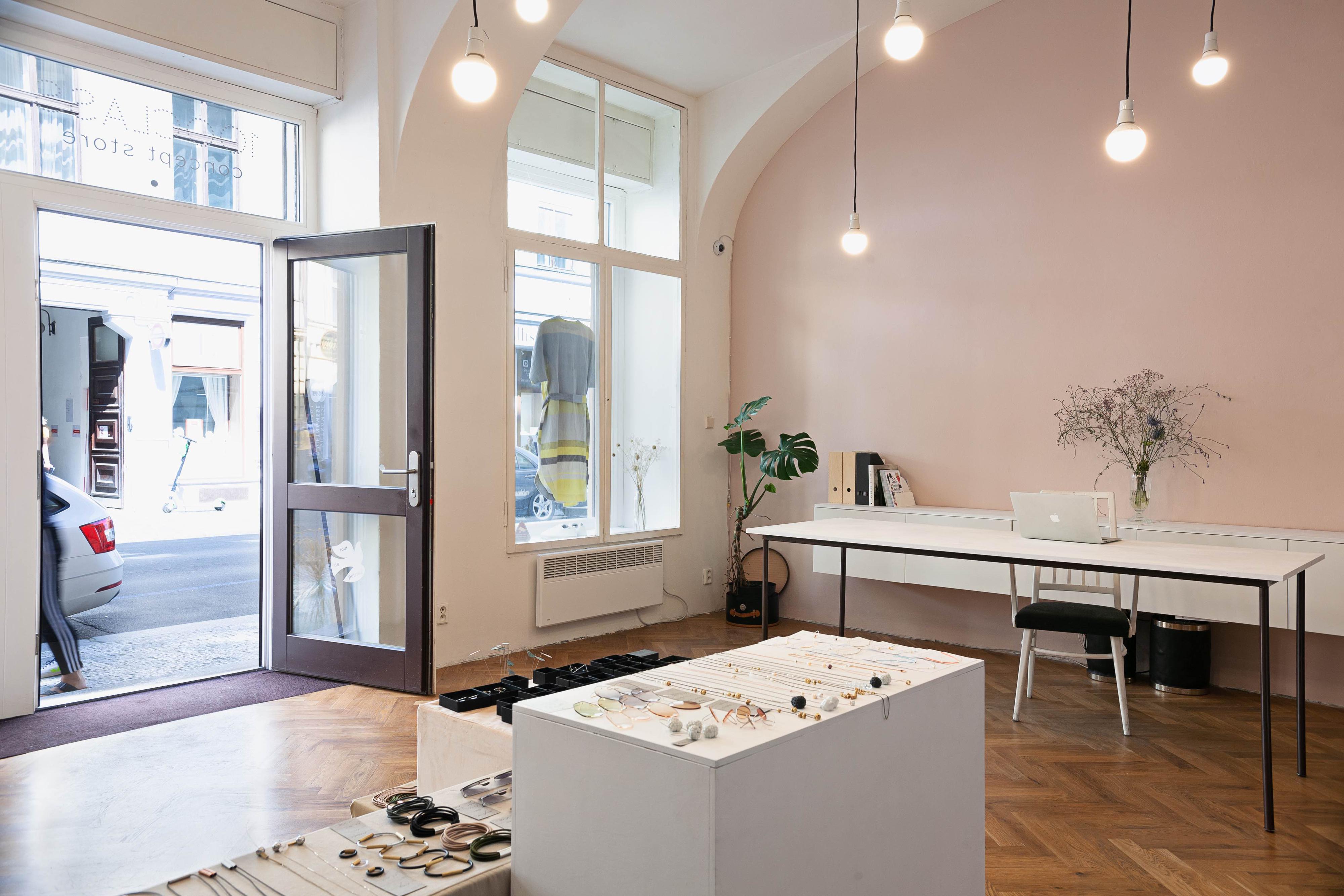 100CLASS concept store foto 2