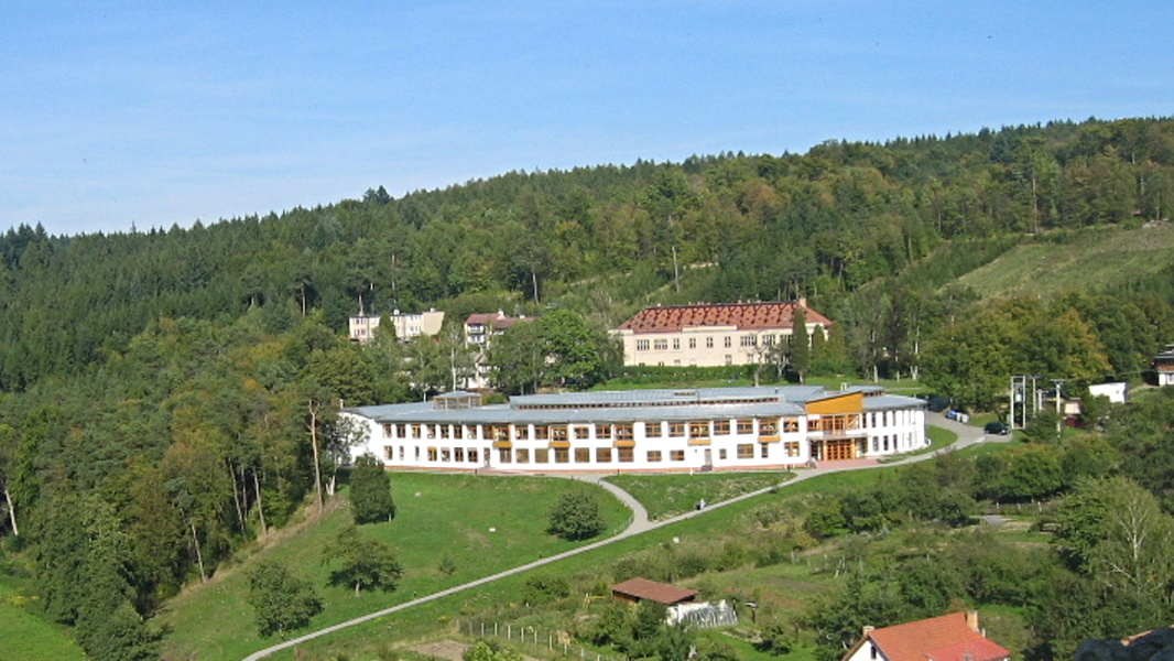 ZŠ a MŠ Křtiny foto 2