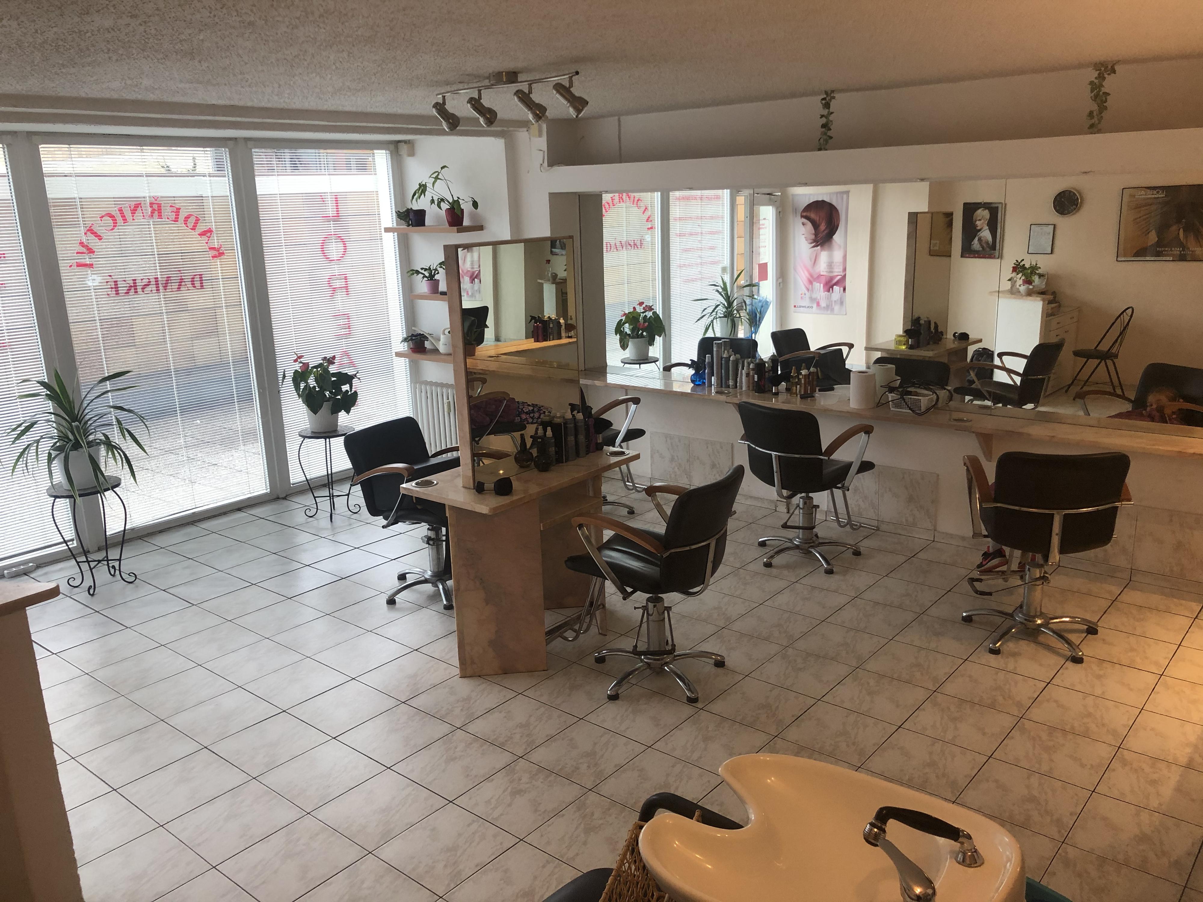 Dámské kadeřnictví Luc.Ka.A. foto 3
