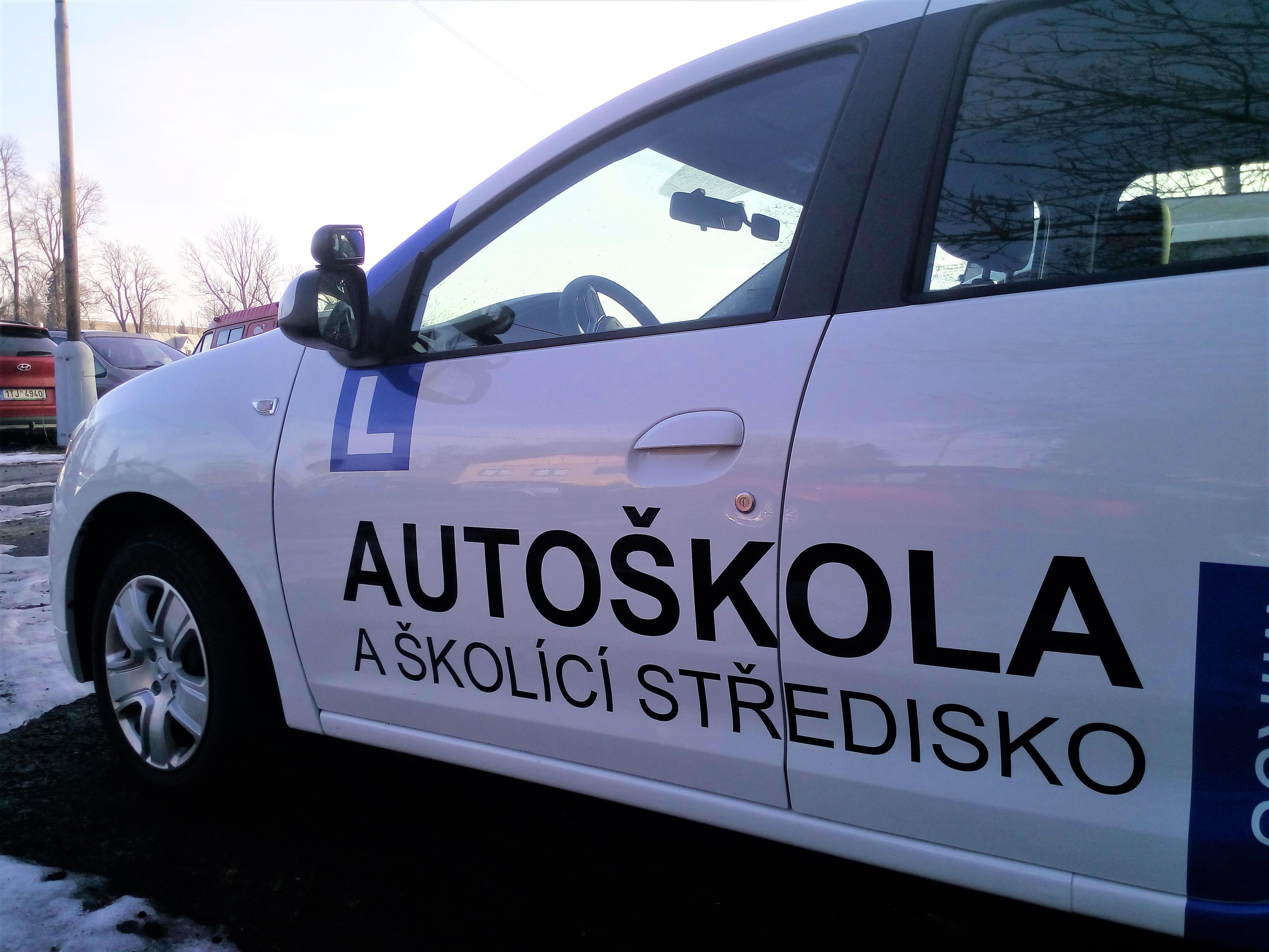 Autoškola a školící středisko Mikuš - Jedinák s.r.o. foto 5
