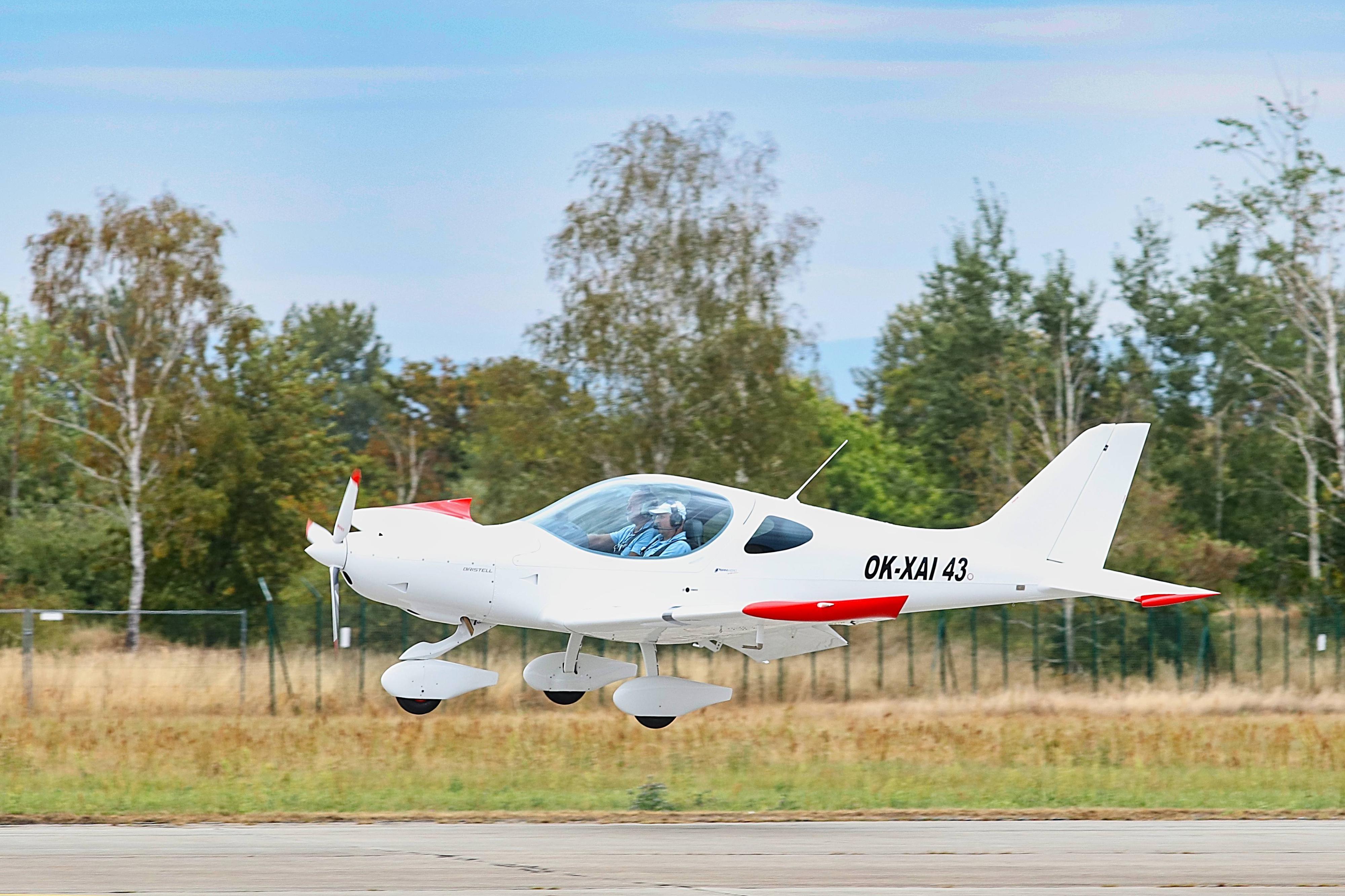 OKA FLIGHT SERVICES foto 3