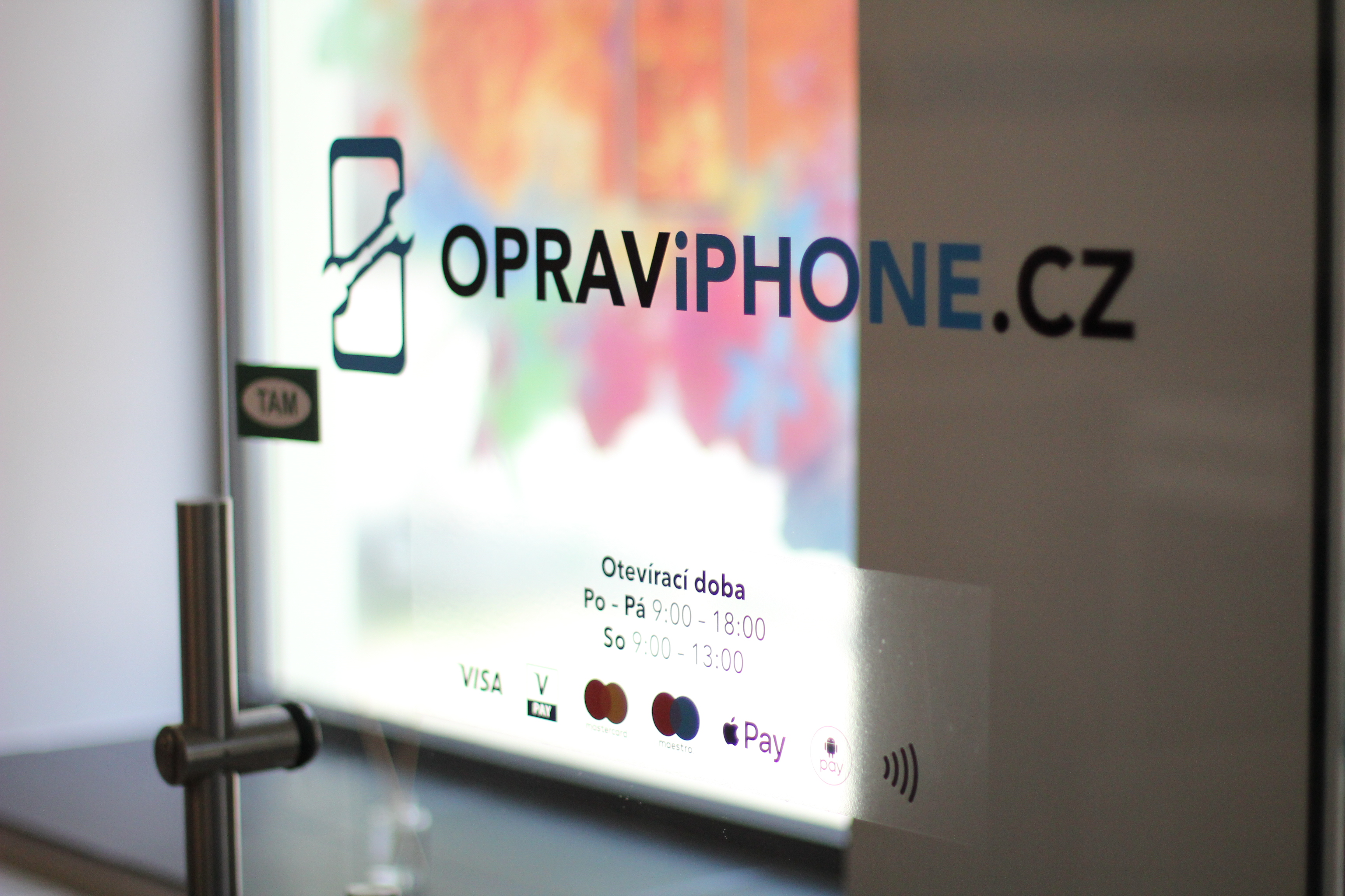 OPRAViPHONE.CZ foto 3