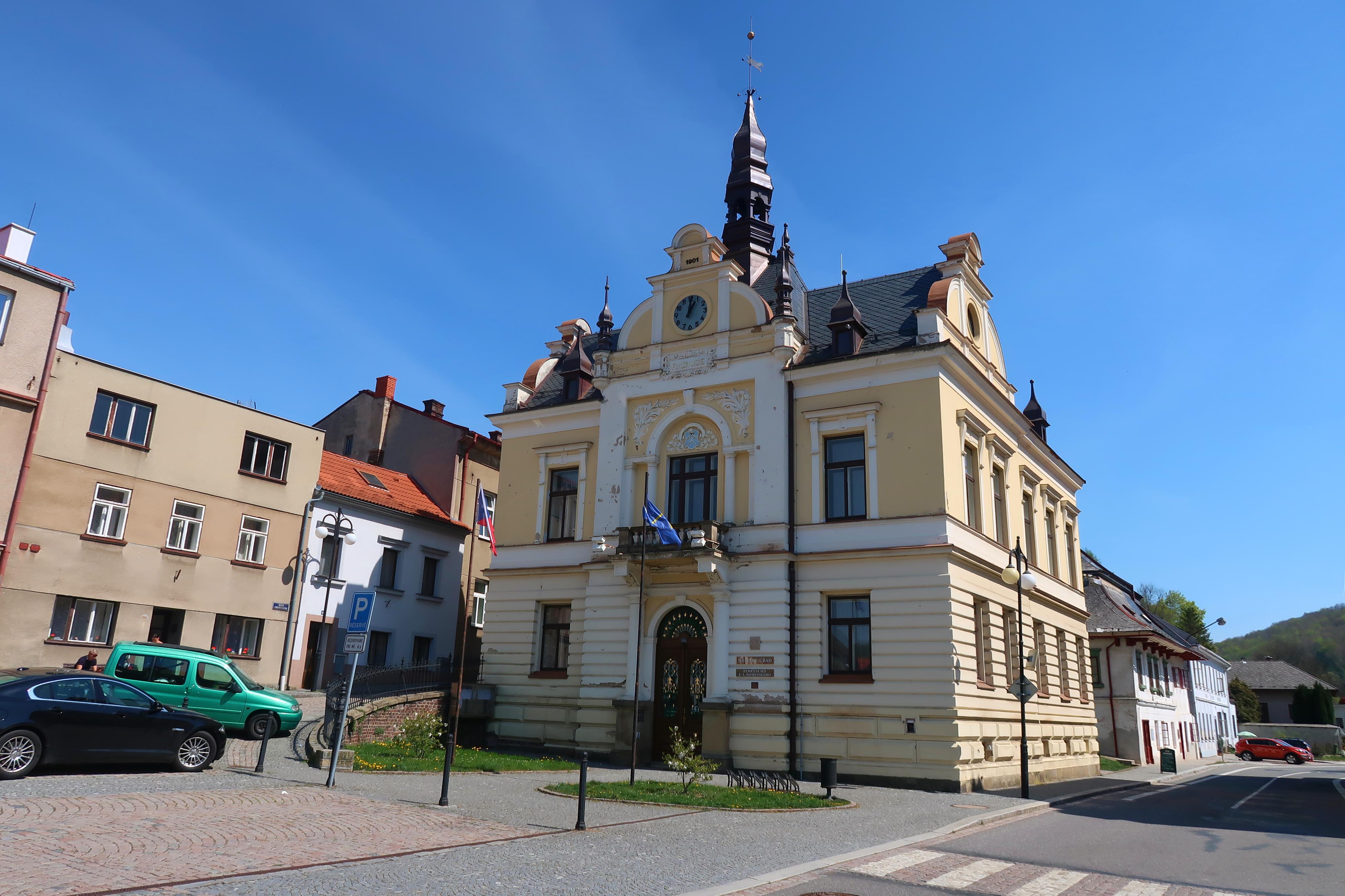 Brandýs nad Orlicí - městský úřad foto 3