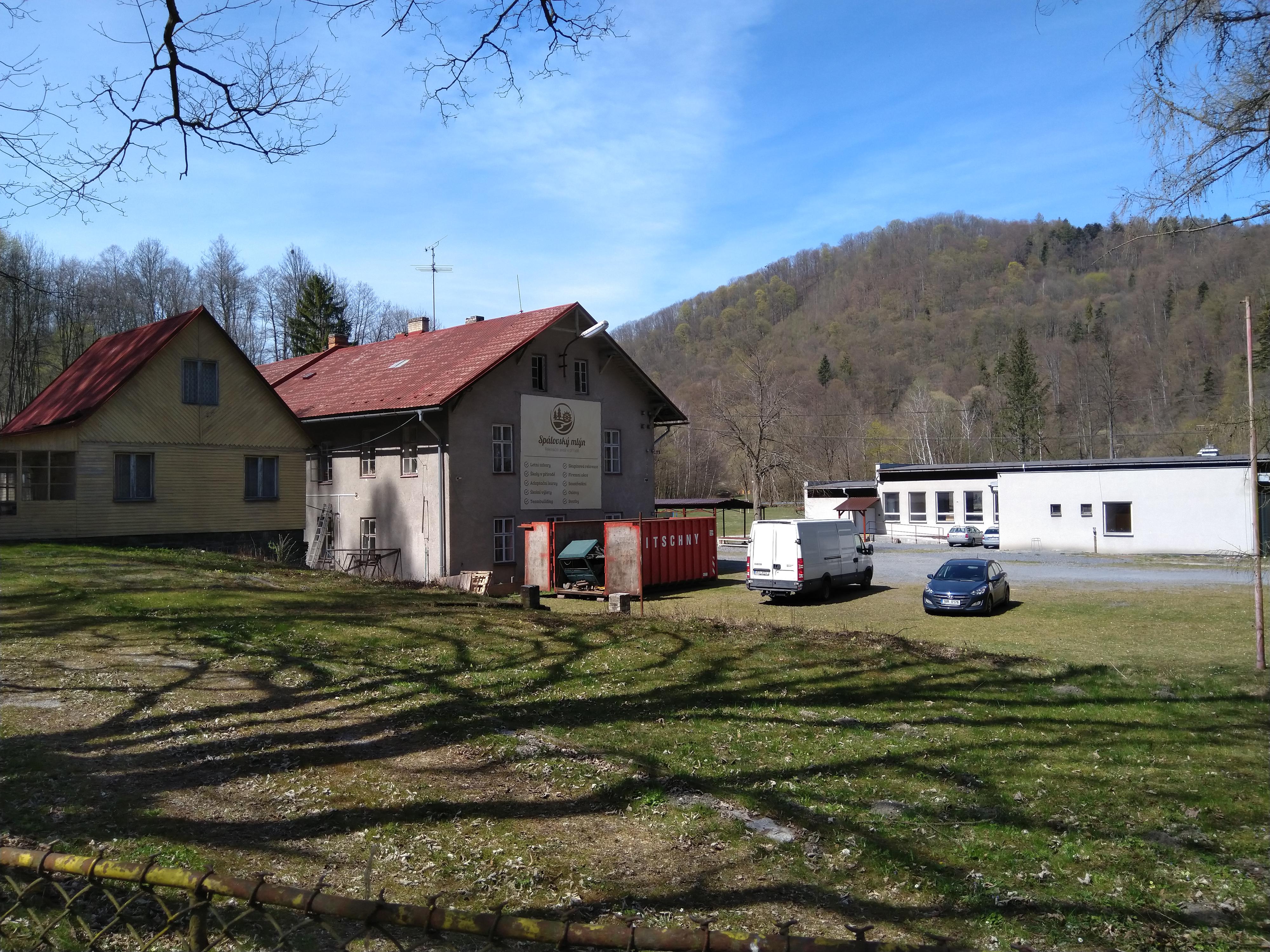 Spálovský mlýn - rekreační areál v přírodě foto 5