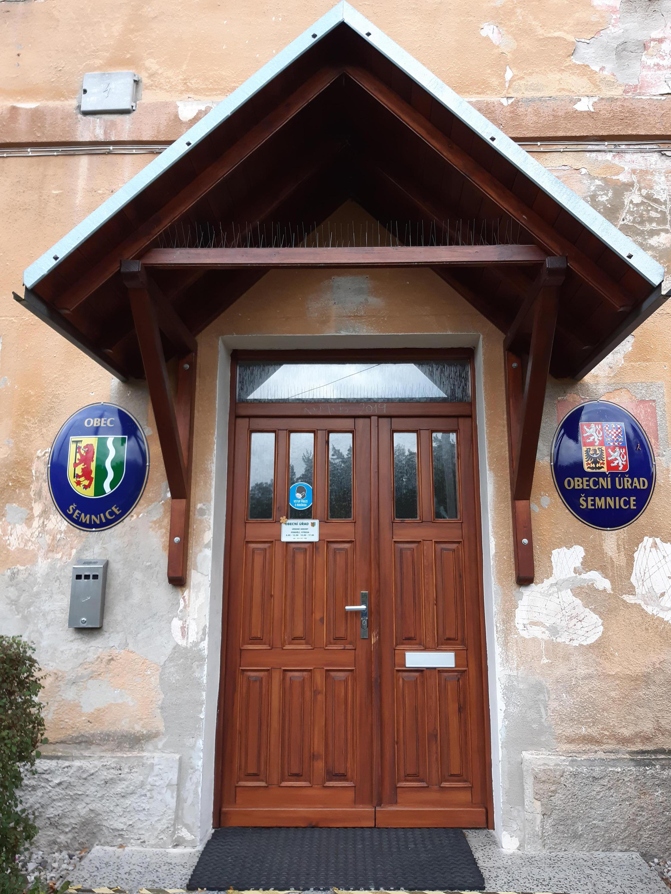 Šemnice - obecní úřad foto 2