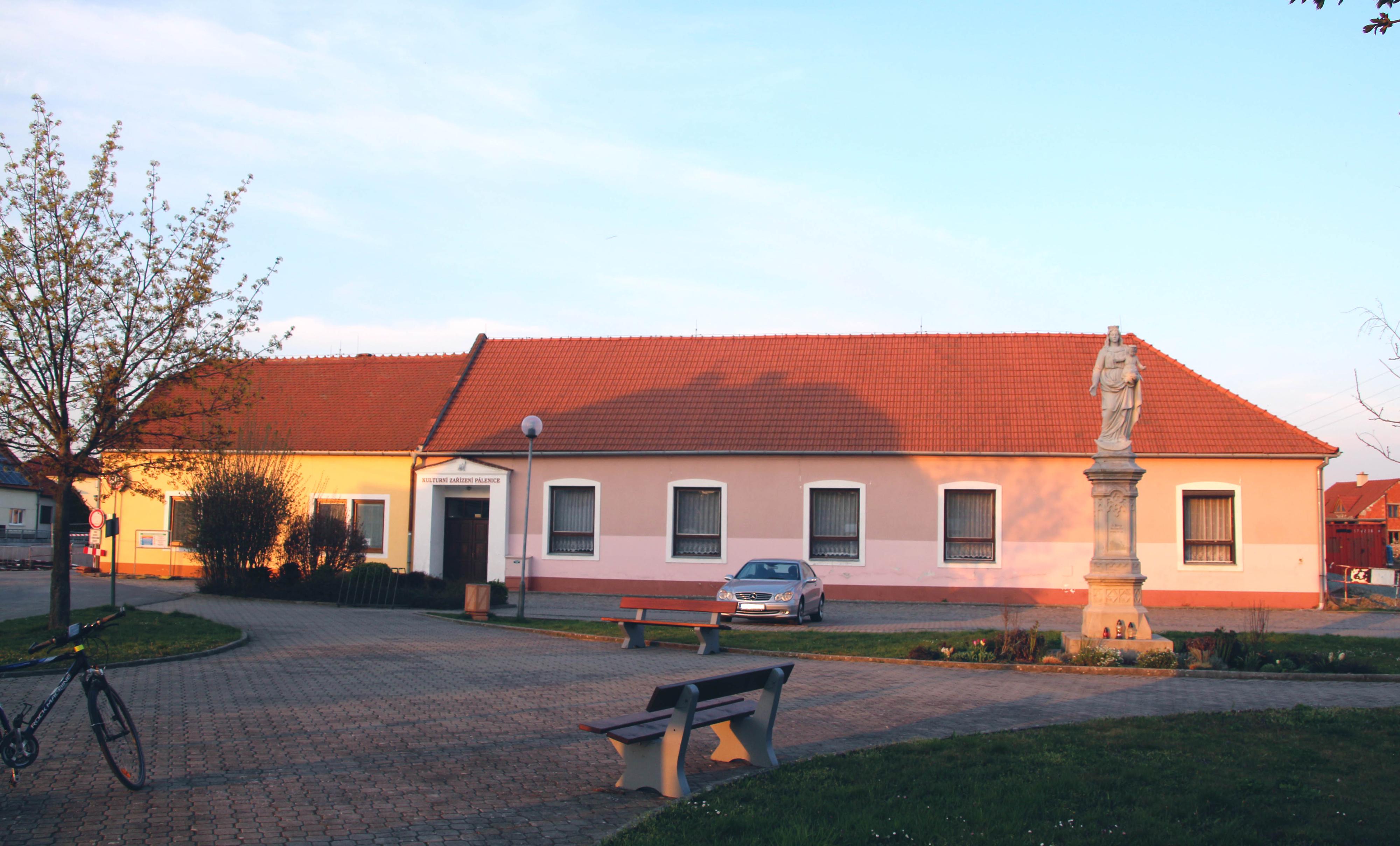 Pálenice - kulturní zařízení foto 3