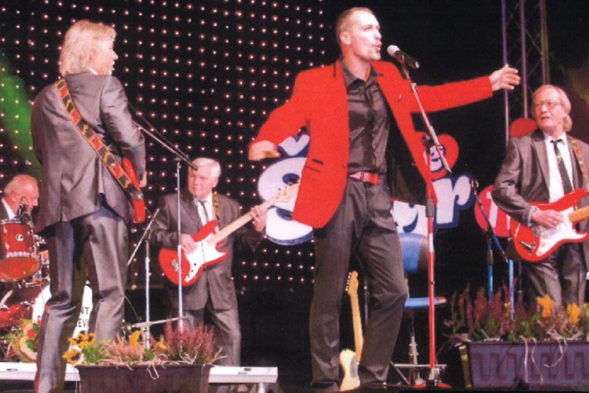 THE GERONT SHADOWS REVIVAL