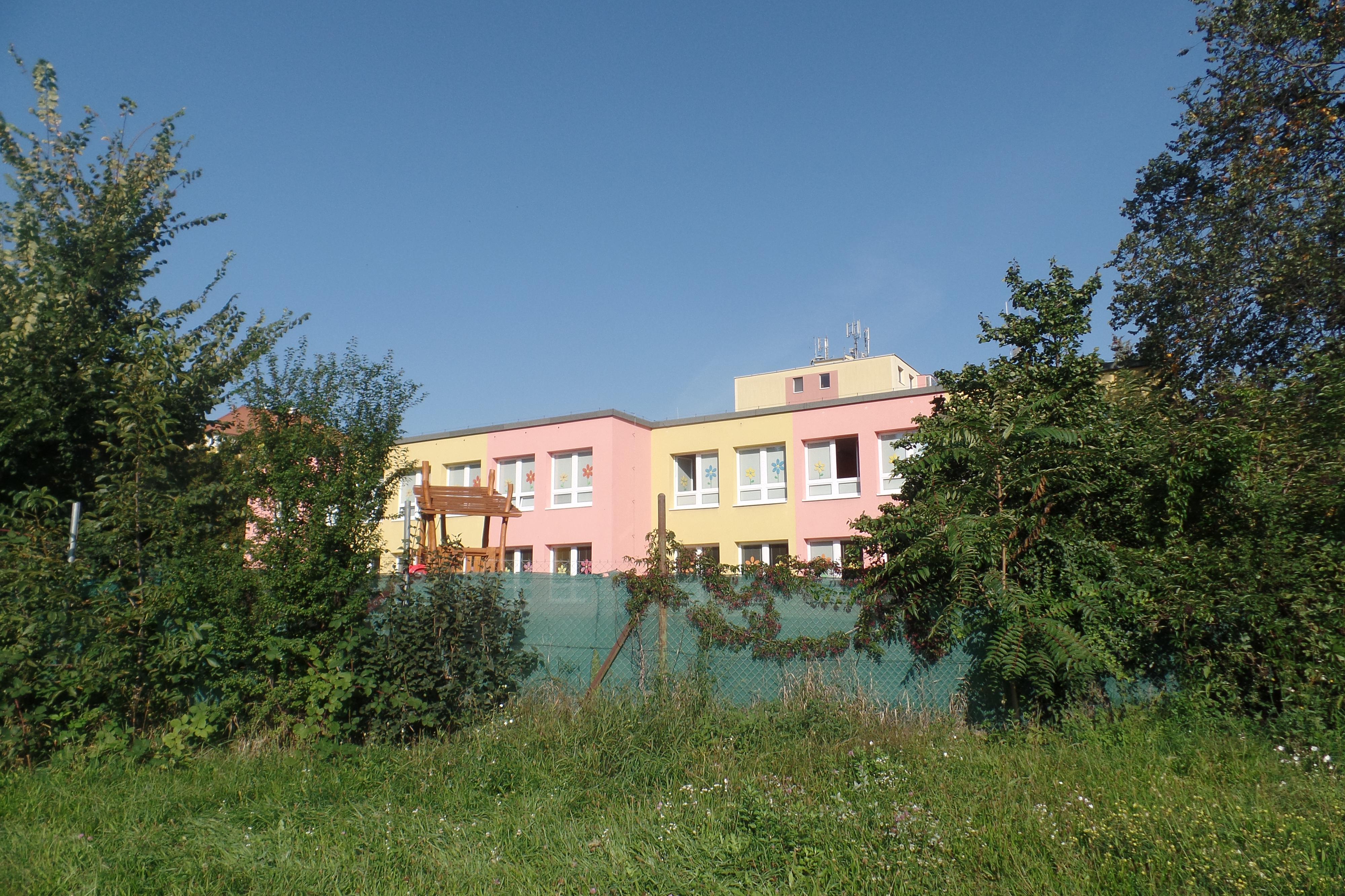 Mateřská škola Hodonín, Jánošíkova 3513/11 foto 1