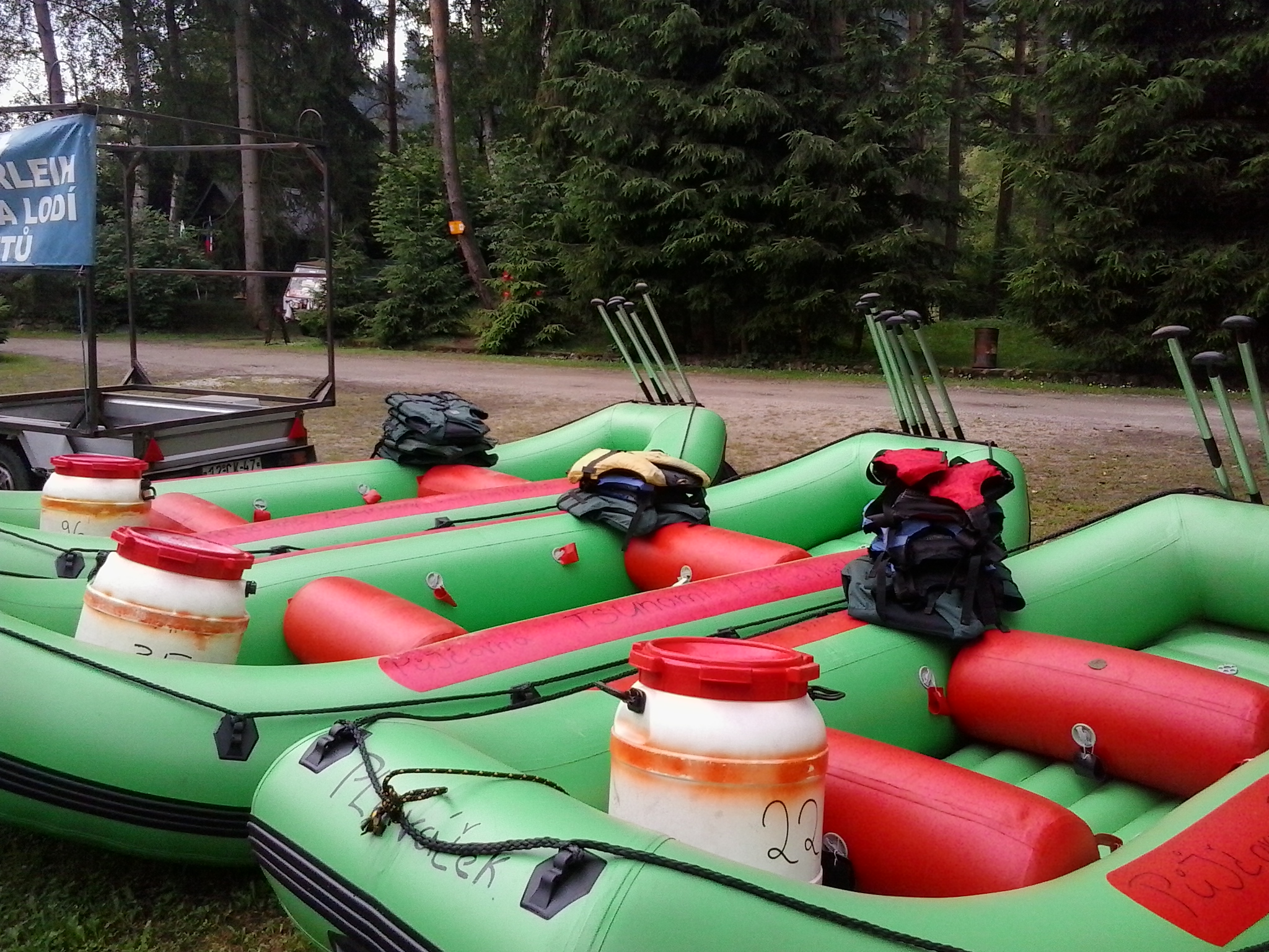Půjčovna lodí a raftů Tsunami foto 2