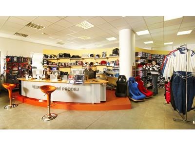 RENOCAR, a.s. - Pneu a tuning foto 4