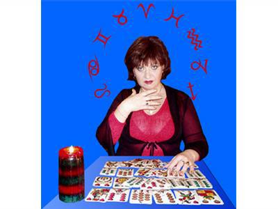 Helen Silvan - věštba z karet foto 2